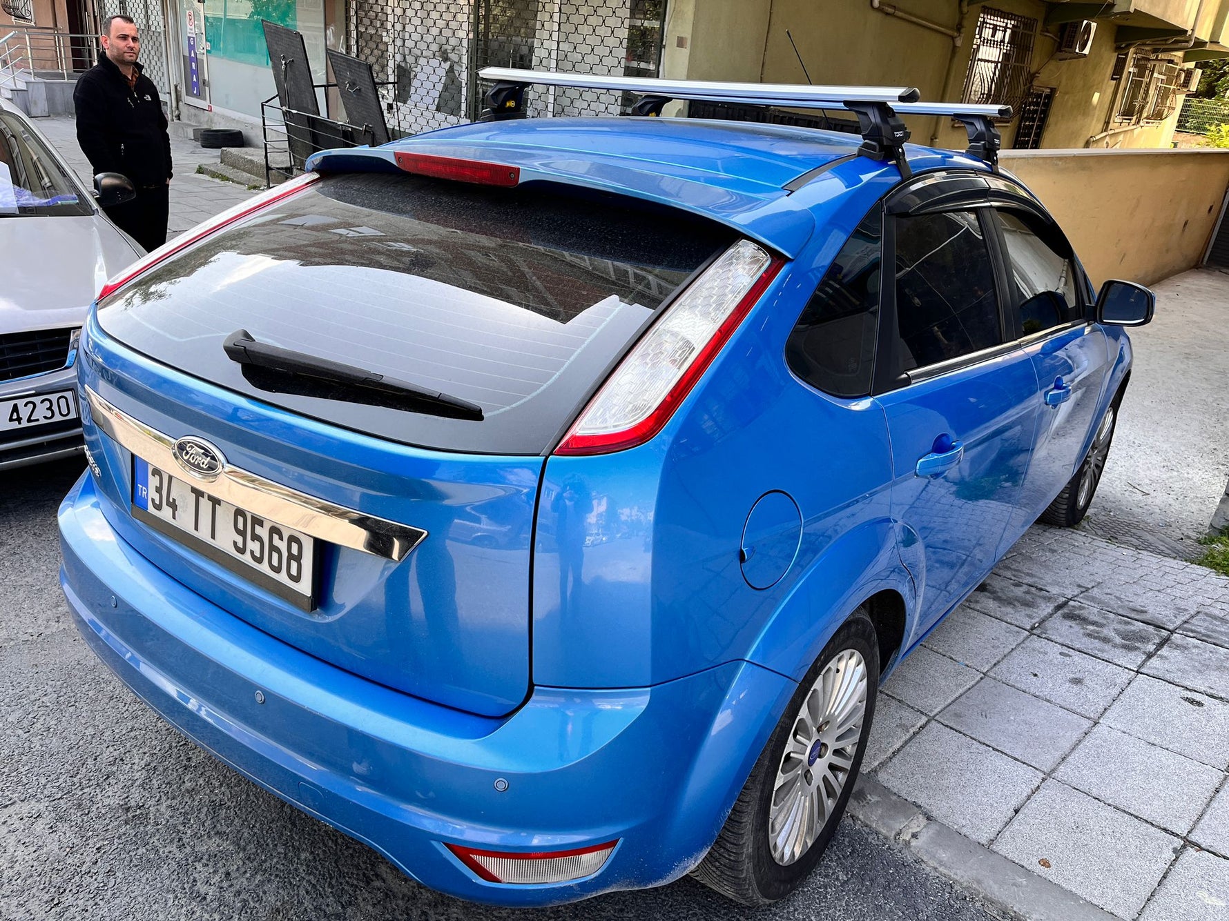 Ford Focus Hb (C346) 2011-2018 Oluksuz Üst Tavan Portbagaj Taşıyıcı Ara Atkısı Toros Serisi Pro 4 Gri