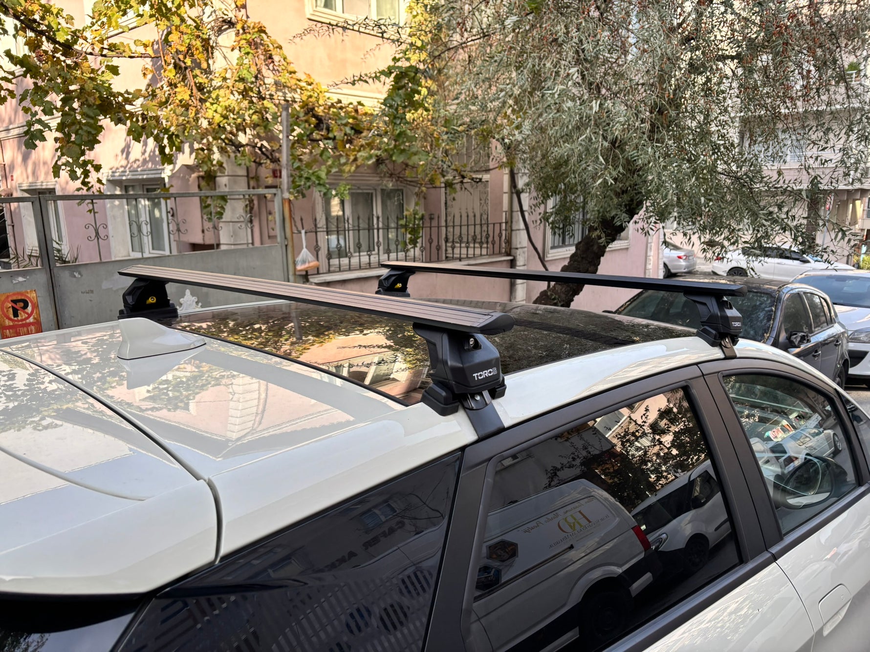 Byd SEALION 7 Tavan Portbagaj Taşıyıcı Ara Atkısı Toros Serisi Pro 4, Siyah