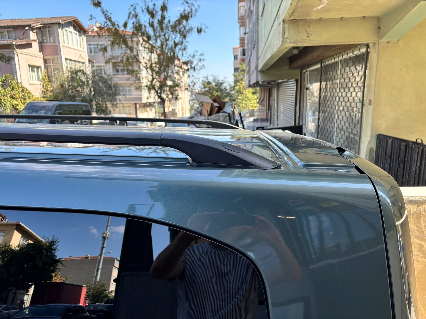 Fiat Ulysse Araç Üstü Alüminyum Tavan Yan Rayları Plus Serisi - Siyah