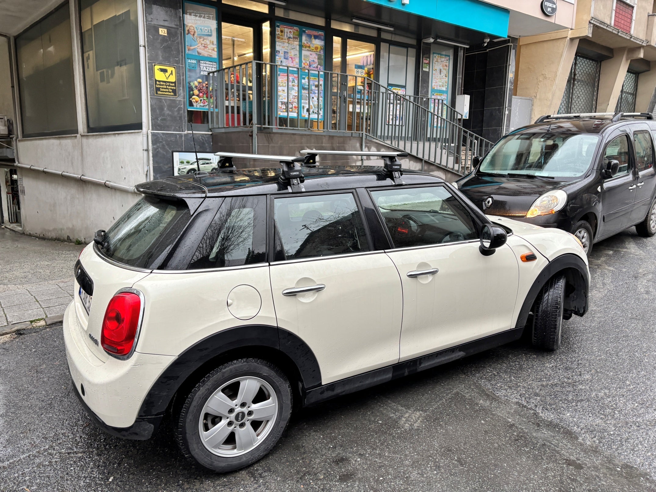 Mini Cooper F55 2014-2022 Oluksuz Üst Tavan Portbagaj Taşıyıcı Ara Atkısı Toros Serisi Pro 4 Gri
