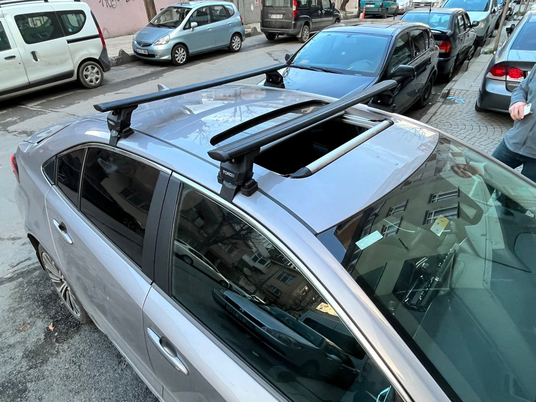 Toyota Corolla Hatchback 2018-2025 Oluksuz Üst Tavan Portbagaj Taşıyıcı Ara Atkısı Toros Serisi Pro 4 Gri