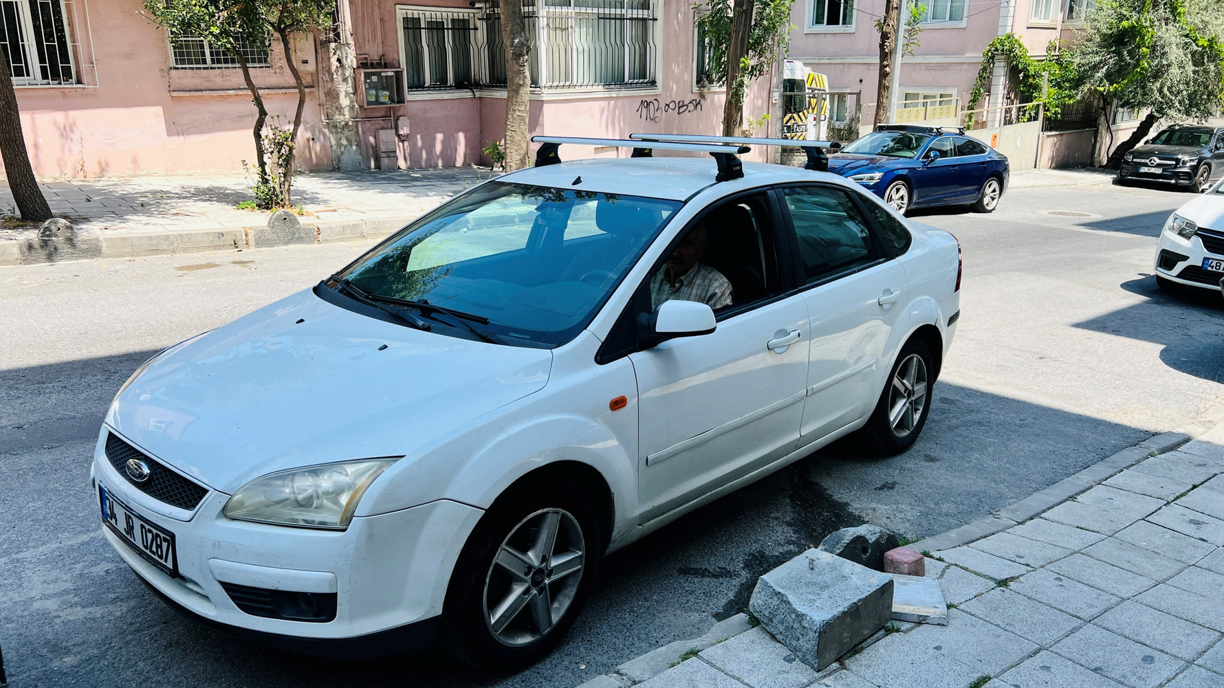 Ford Focus Sedan (2004-2011) Tavan Portbagaj Taşıyıcı Ara Atkısı Fix Pro, Siyah