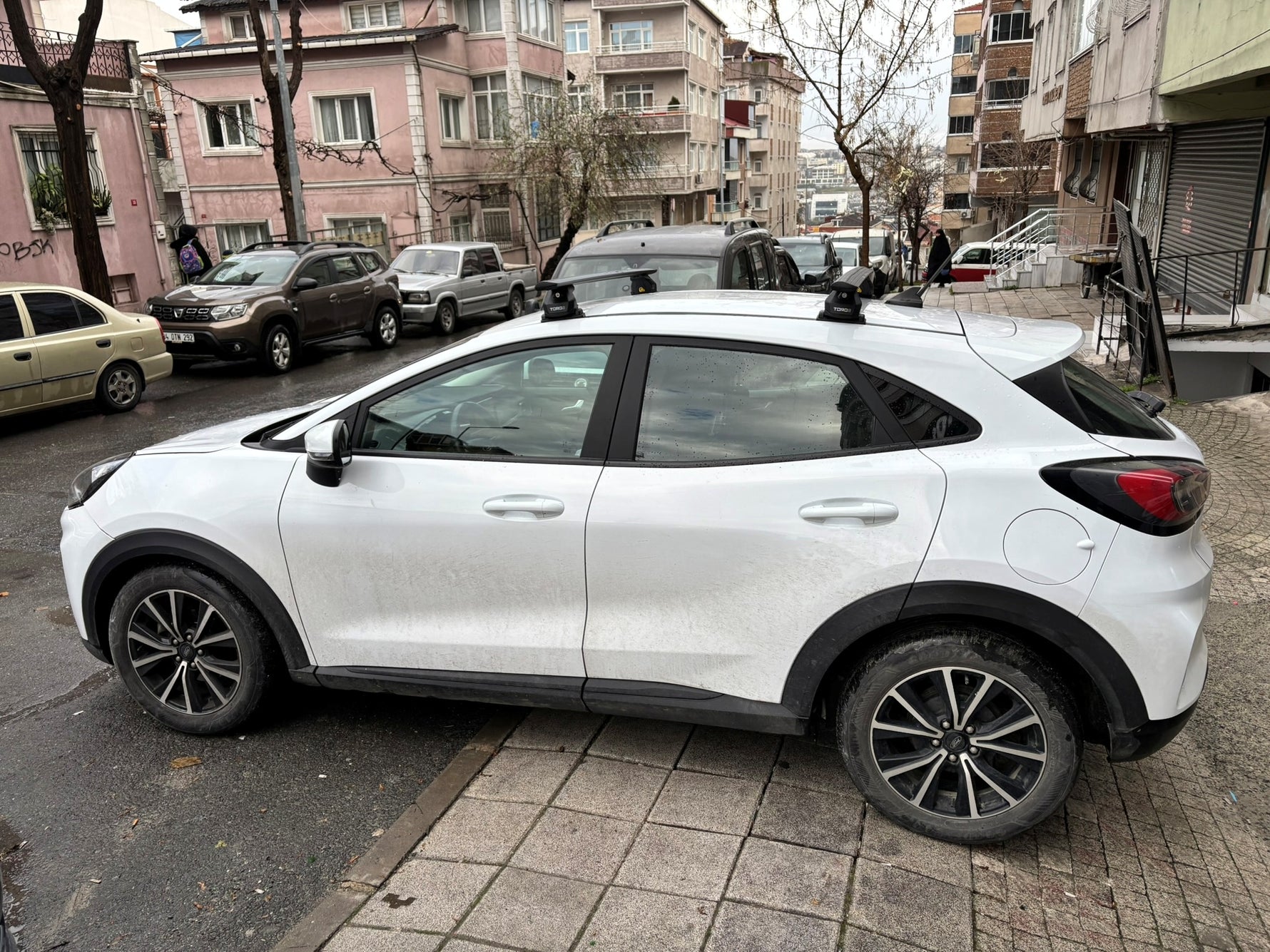 Ford Puma 2019-2025 Tavan Portbagaj Taşıyıcı Ara Atkısı Toros Fix Pro, Siyah