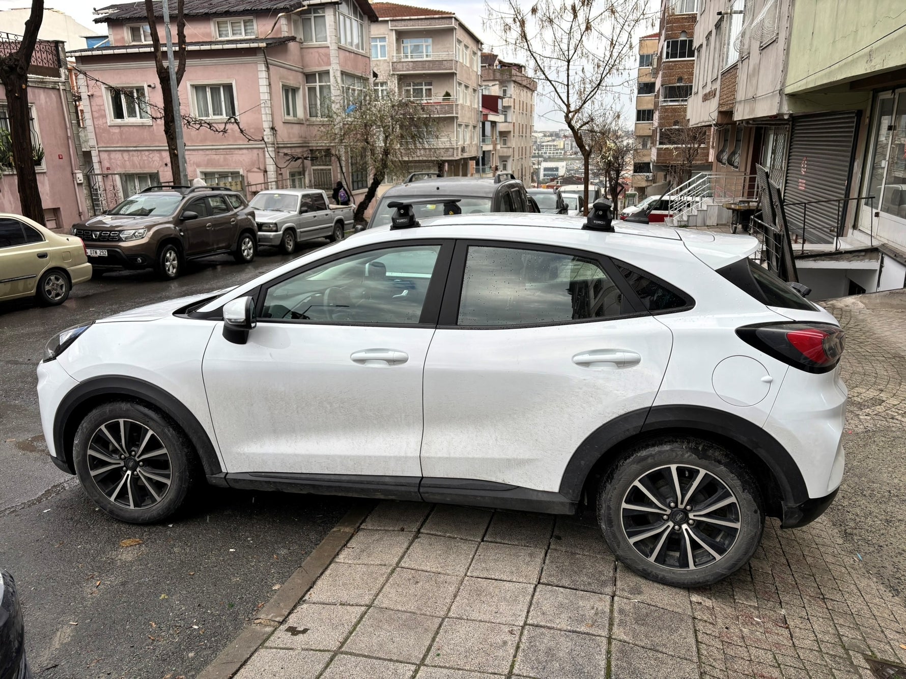 Ford Puma 2019-2025 Tavan Portbagaj Taşıyıcı Ara Atkısı Toros Fix Pro, Siyah