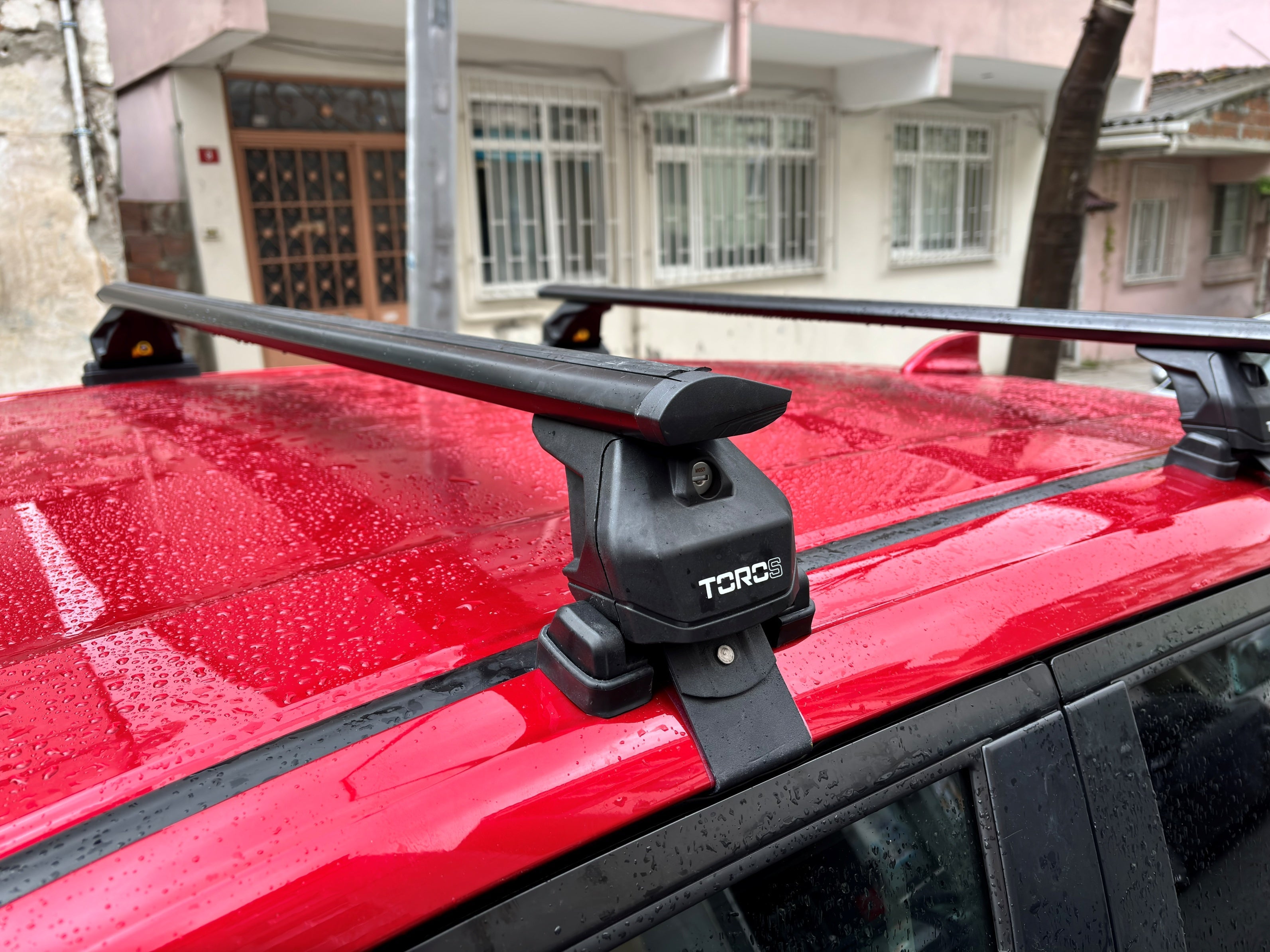 Honda Hr-V 2022-2025 Oluksuz Üst Tavan Portbagaj Taşıyıcı Ara Atkısı Toros Serisi Pro 4 Siyah