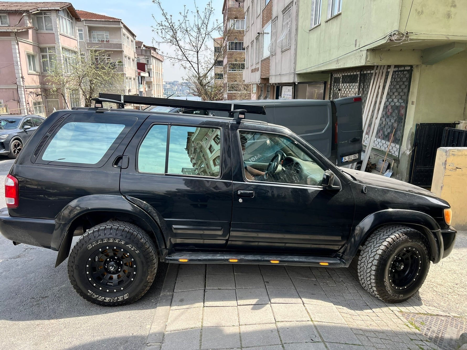 İnfiniti QX4 (1997-2003) Taşıyıcı Ara Atkısı T Slot Gri
