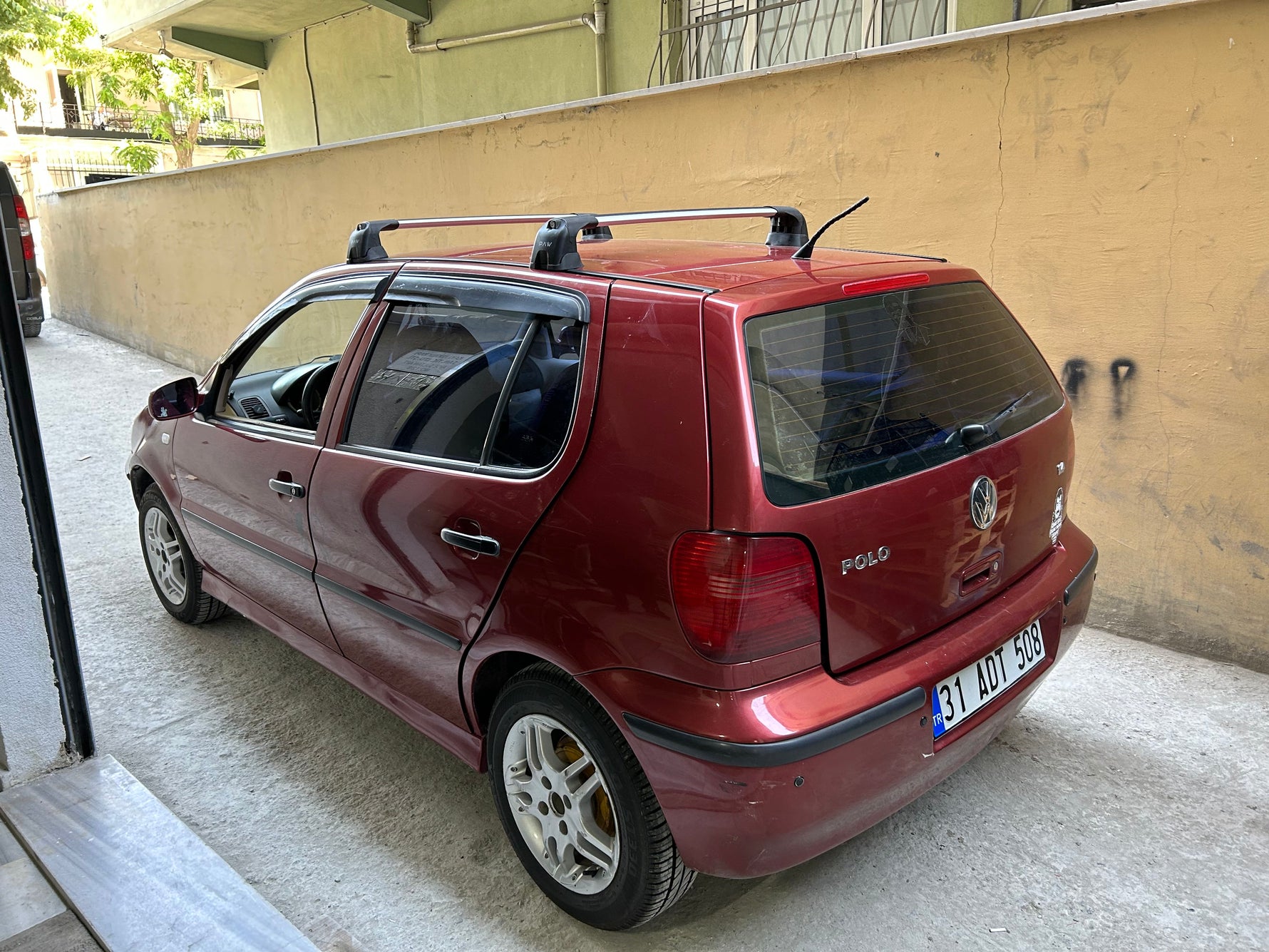 Volkswagen Polo 1994-1999 Tavan Portbagaj Taşıyıcı Ara Atkısı Paw Pro 3 Siyah