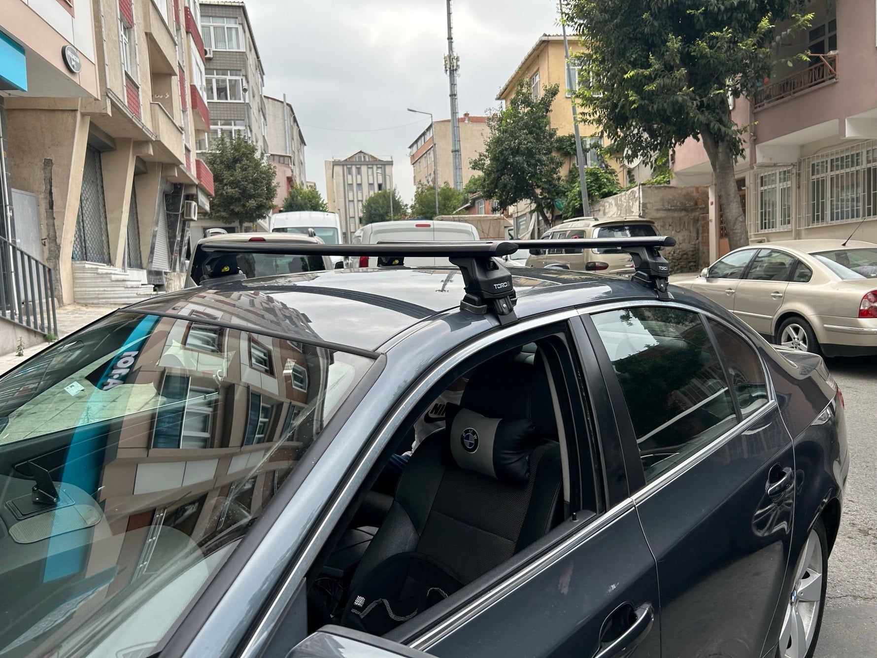 Bmw 5 Sedan E60 2003-2009 Oluksuz Üst Tavan Portbagaj Taşıyıcı Ara Atkısı Toros Serisi Pro 4 Gri