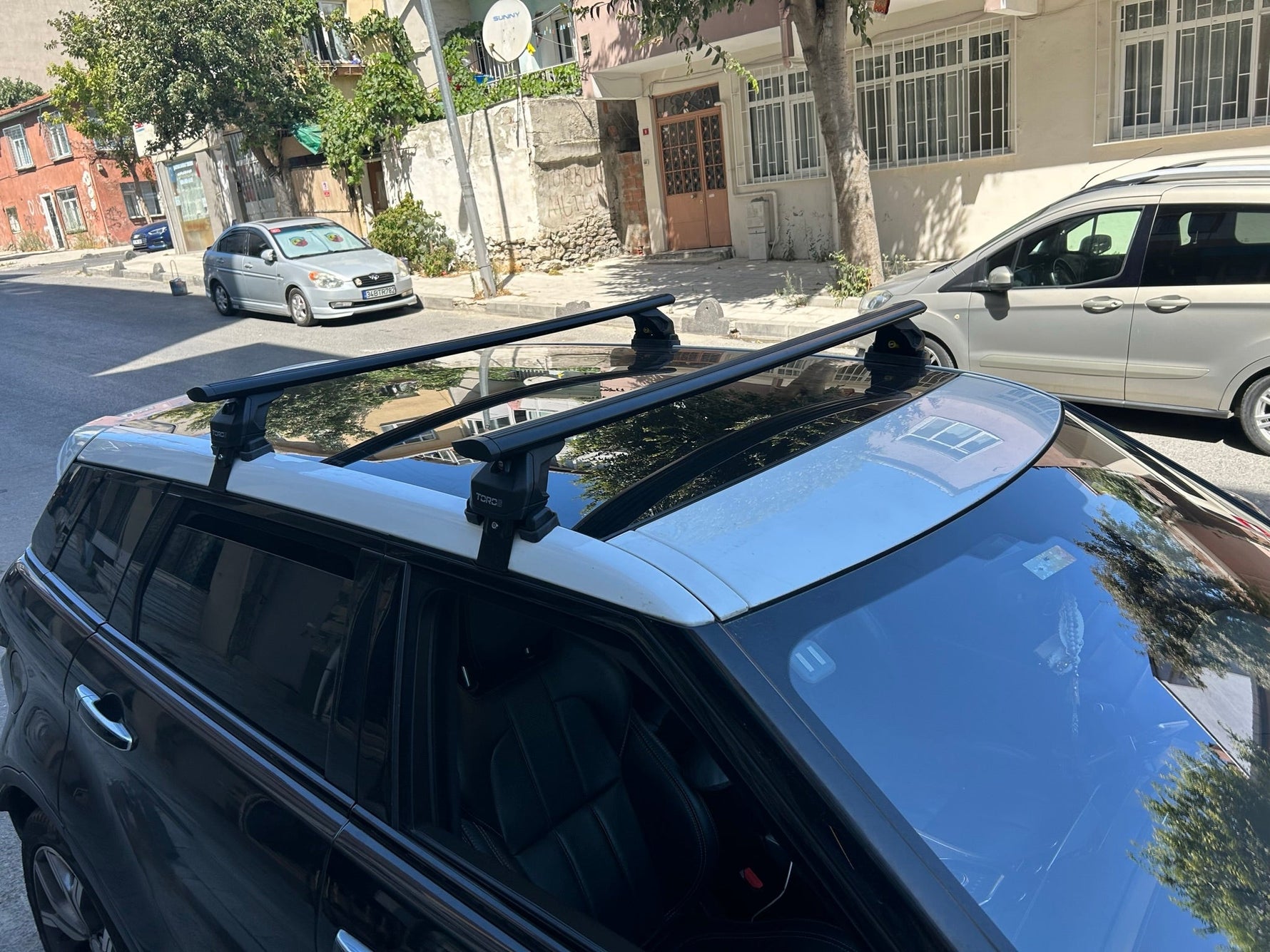 Land Rover Evoque L538 2011-2019 Oluksuz Üst Tavan Portbagaj Taşıyıcı Ara Atkısı Toros Serisi Pro 4 Gri