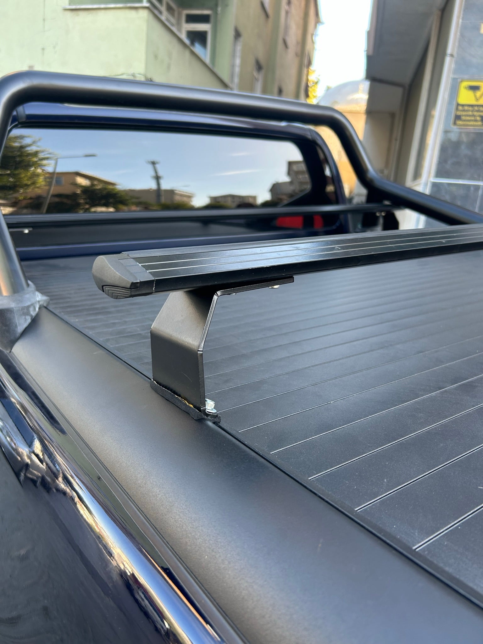 Toyota Hilux (2015-2025) Kasa Üstü Bed Rack Taşıyıcı Bar – Siyah