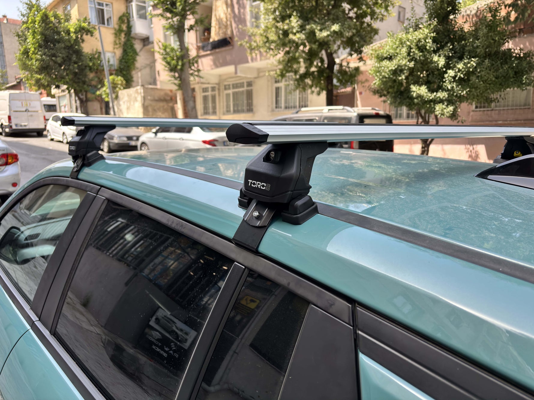 Jeep Compass 2025-2026 | Pro 4 Tavan Ara Atkısı | Alüminyum | Normal Tavan | Siyah