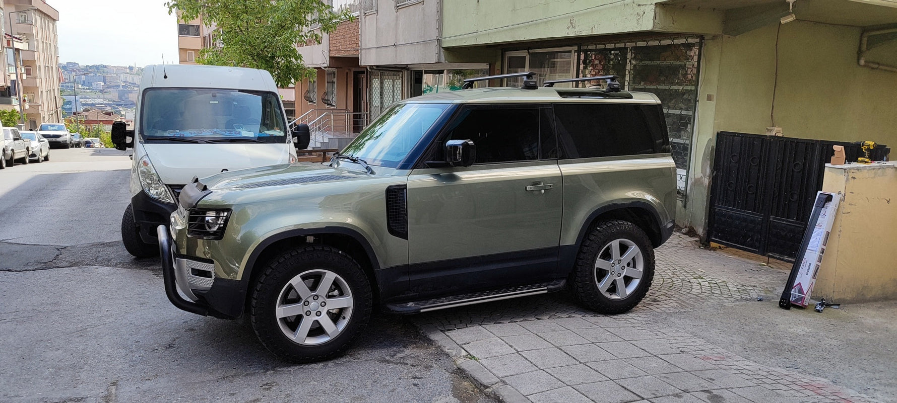 Land Rover Defender 110 2020-2025 Tavan Taşıyıcı Ara Barlar – Vidalı Montaj, Toros Fix Pro, Siyah