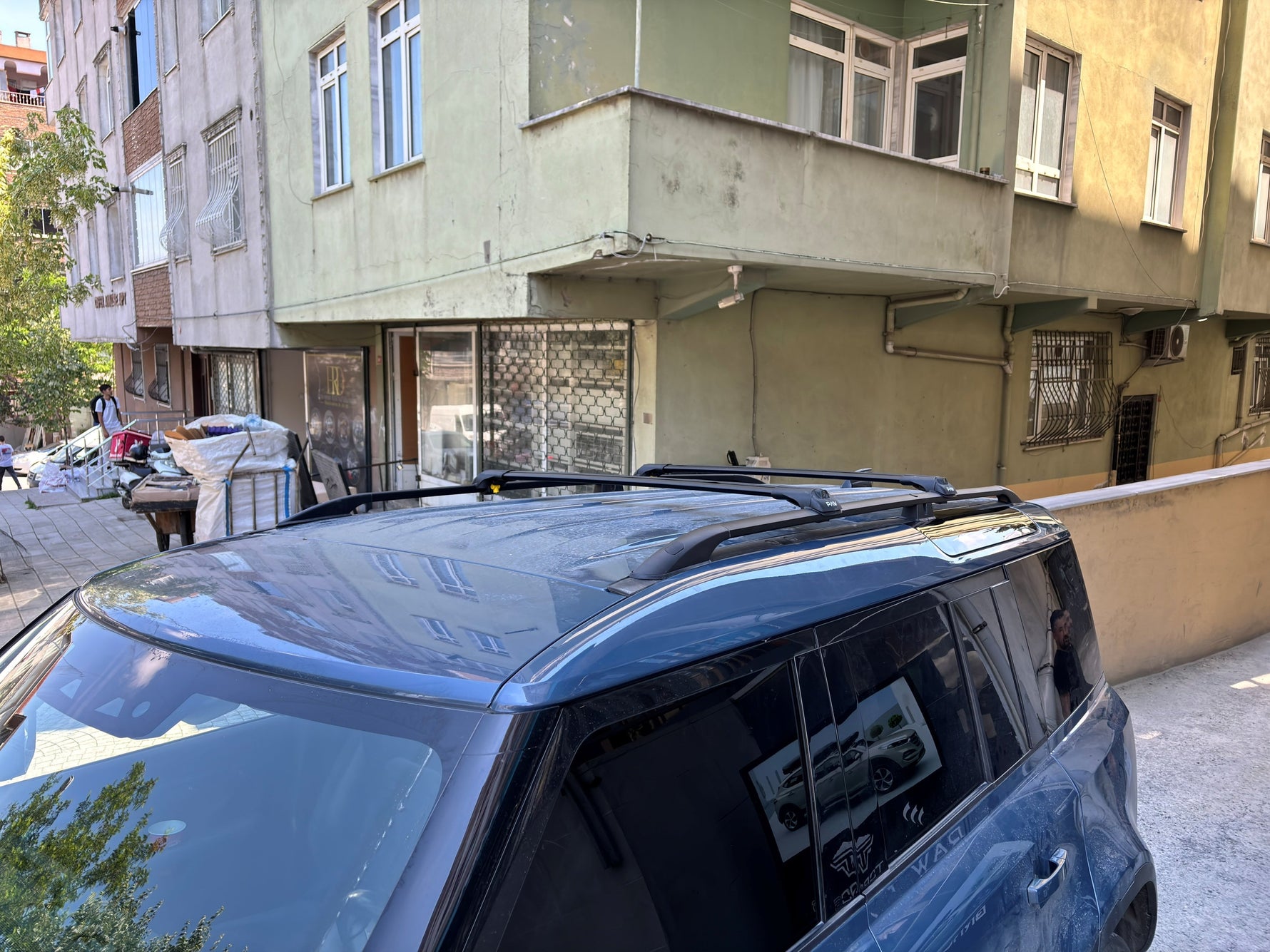 Land Rover Defender 110 2020-2025 Araç Üstü Alüminyum Tavan Yan Rayları Plus Serisi - Gri