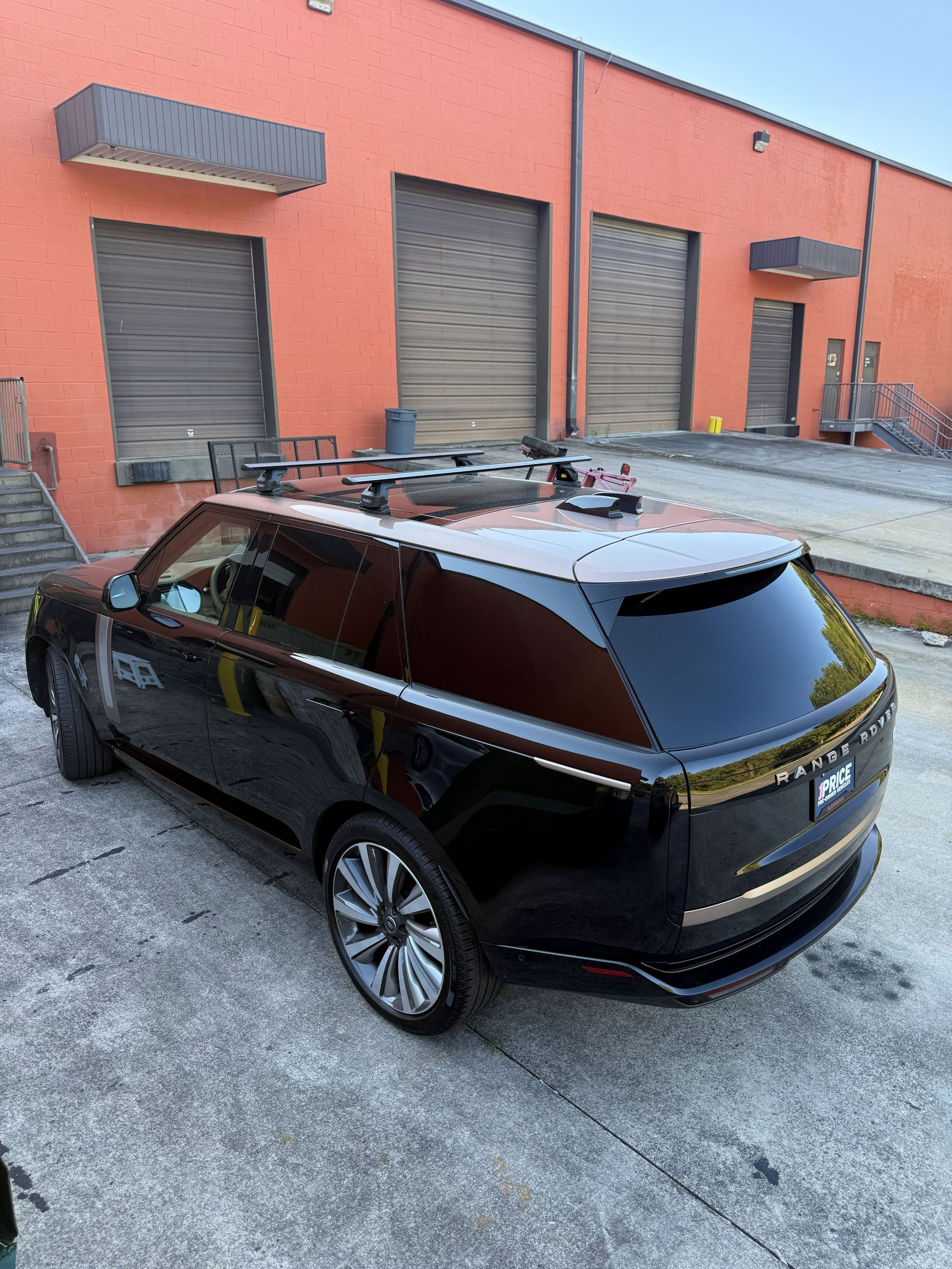 Land Rover Range Rover (L460) Tavan Taşıyıcı Ara Barlar – Vidalı, Fix Pro, Siyah