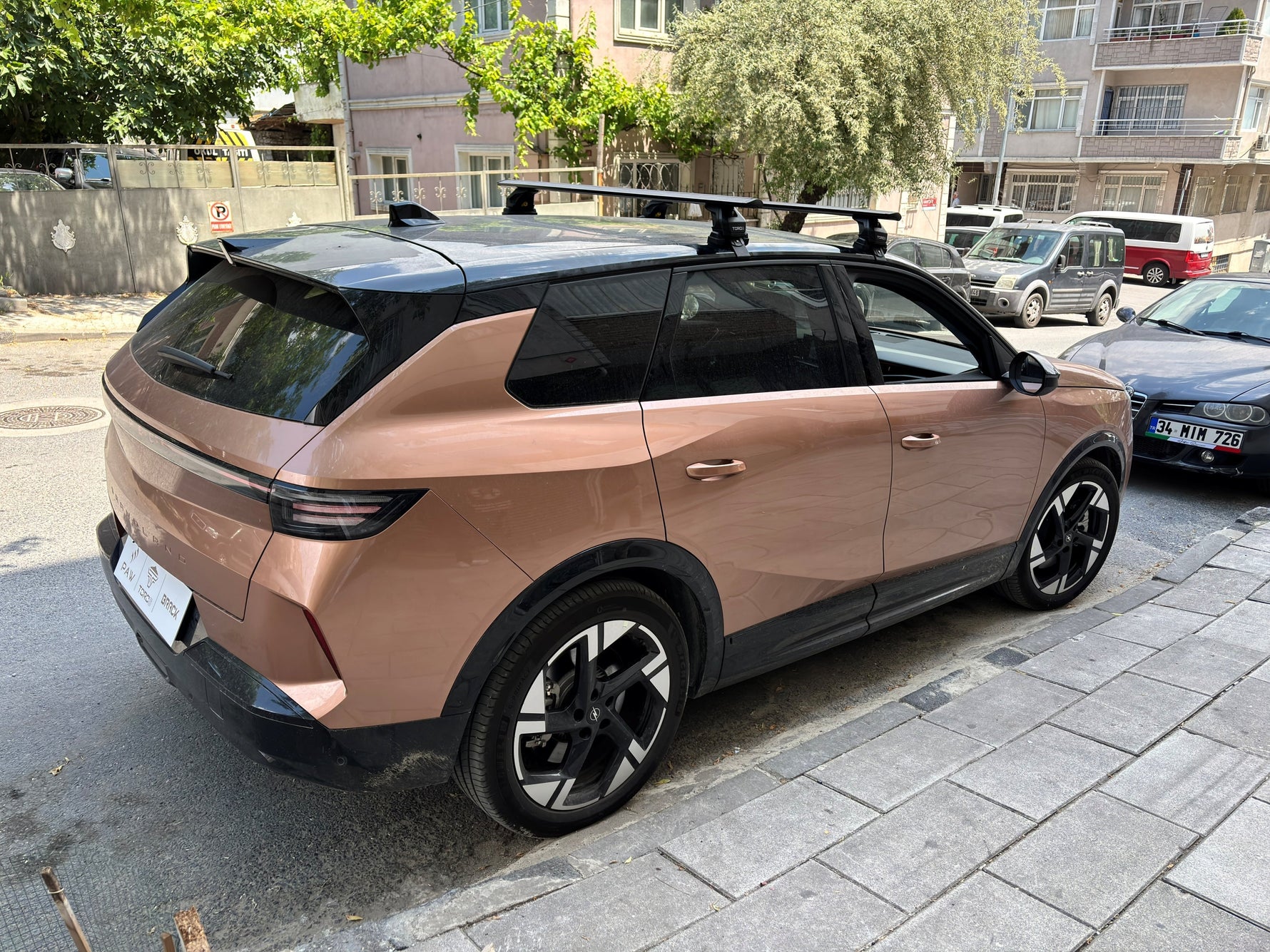 Opel Grandland (2024-2025) Tavan Portbagaj Taşıyıcı Ara Atkısı Toros Pro 4, Siyah