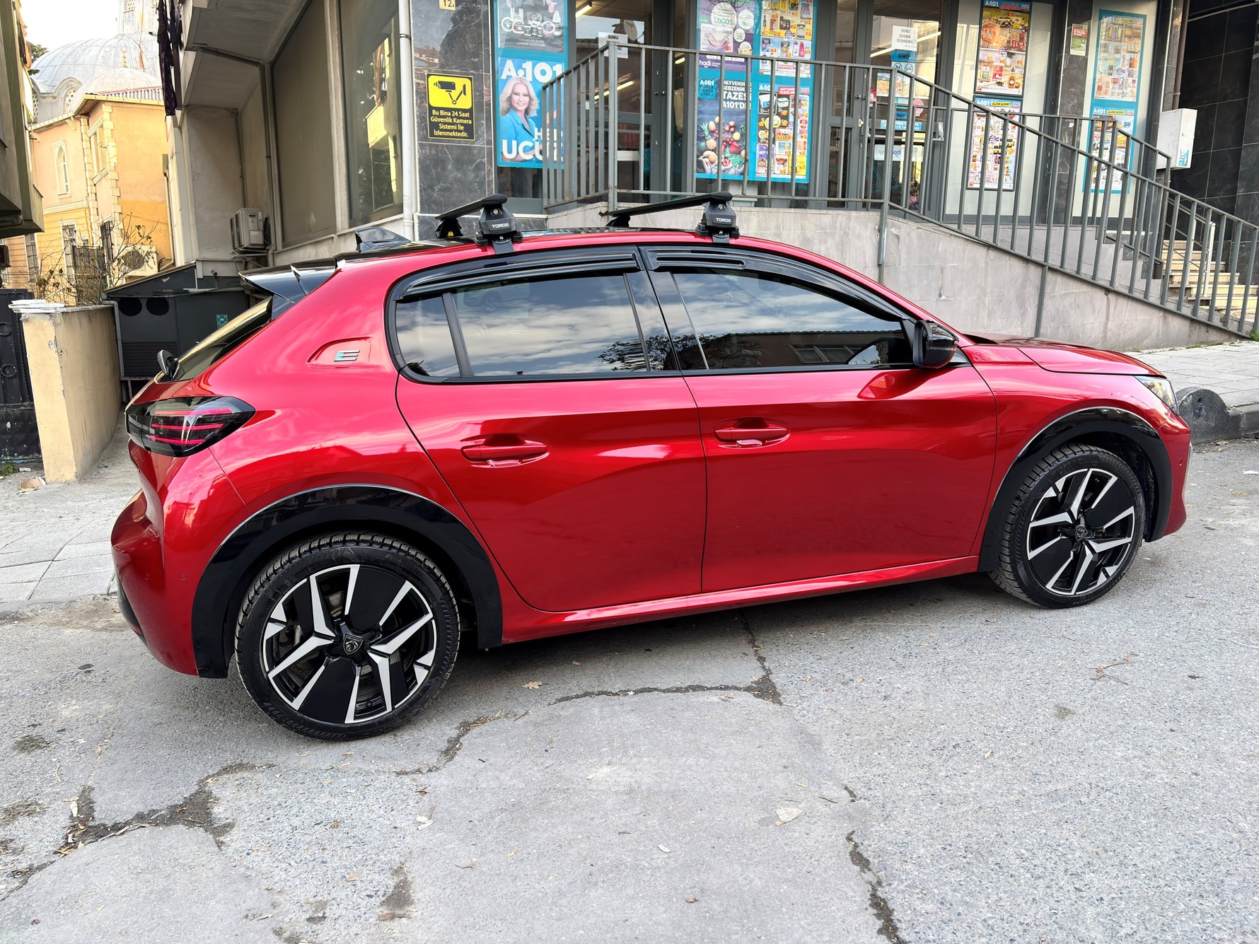 Peugeot 208 (2012-2019) Portbagaj Taşıyıcı Ara Atkısı Toros Pro 4, Siyah