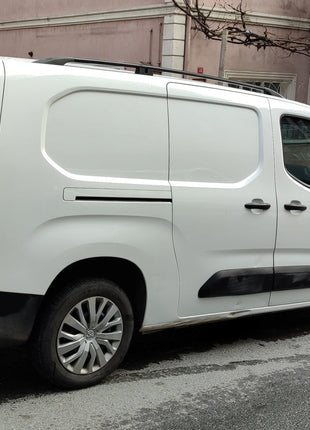 Fiat Doblo Kısa Şase 2022-2025 Van Araç Üstü Alüminyum Tavan Yan Rayları Plus Serisi - Siyah