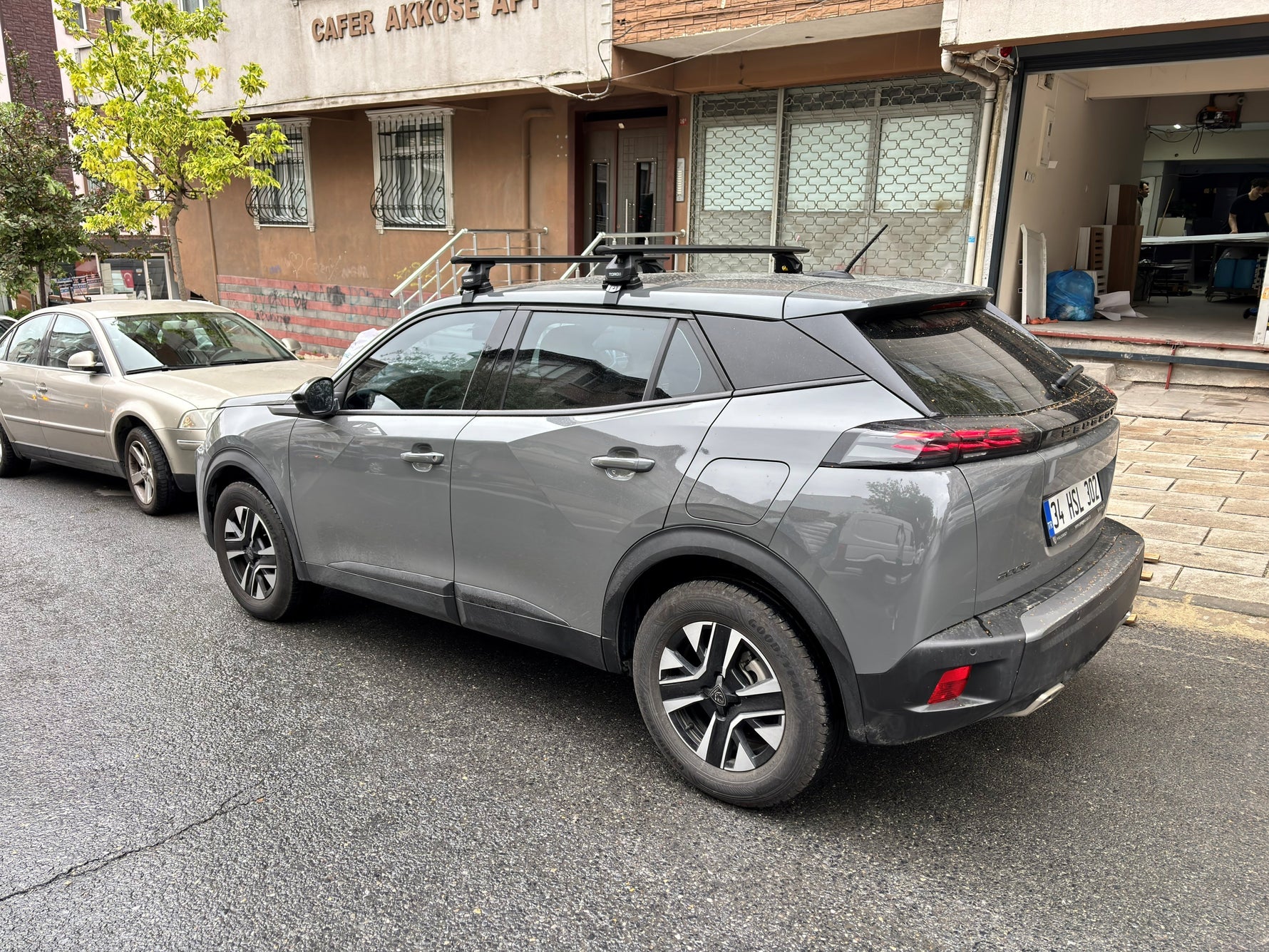 Peugeot 2008 2020- Up Oluksuz Üst Tavan Portbagaj Taşıyıcı Ara Atkısı Toros Serisi Pro 4 Siyah