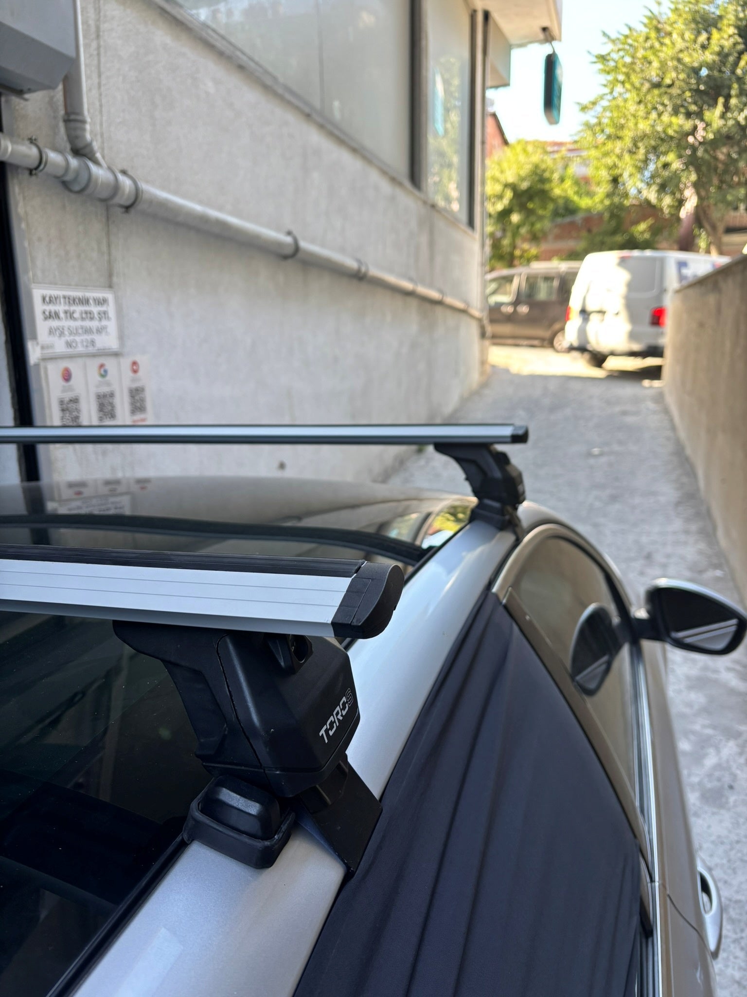 Citroen C4 2011-2018 Oluksuz Üst Tavan Portbagaj Taşıyıcı Ara Atkısı Toros Serisi Pro 4 Gri