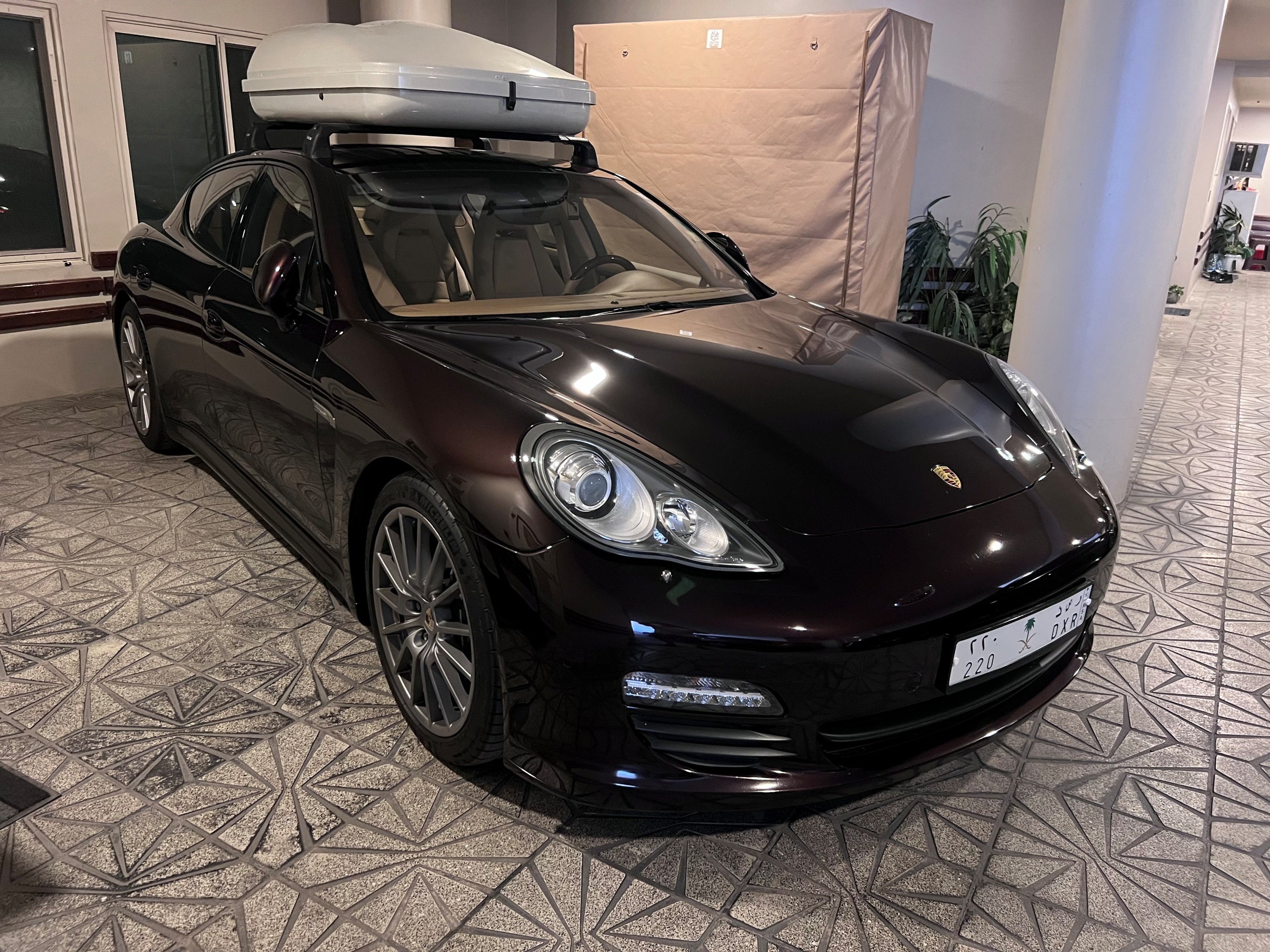 Porsche Taycan 2019-2025 Portbagaj Taşıyıcı Ara Atkı Aparatı Paw Pro 3 Gri