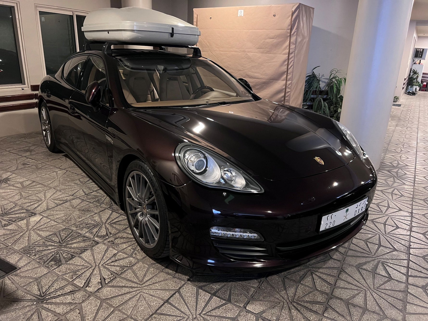 Paw Porsche Taycan (2019-2025) Ara Atkı Portbagaj Taşıyıcı - Pro 3 Gri