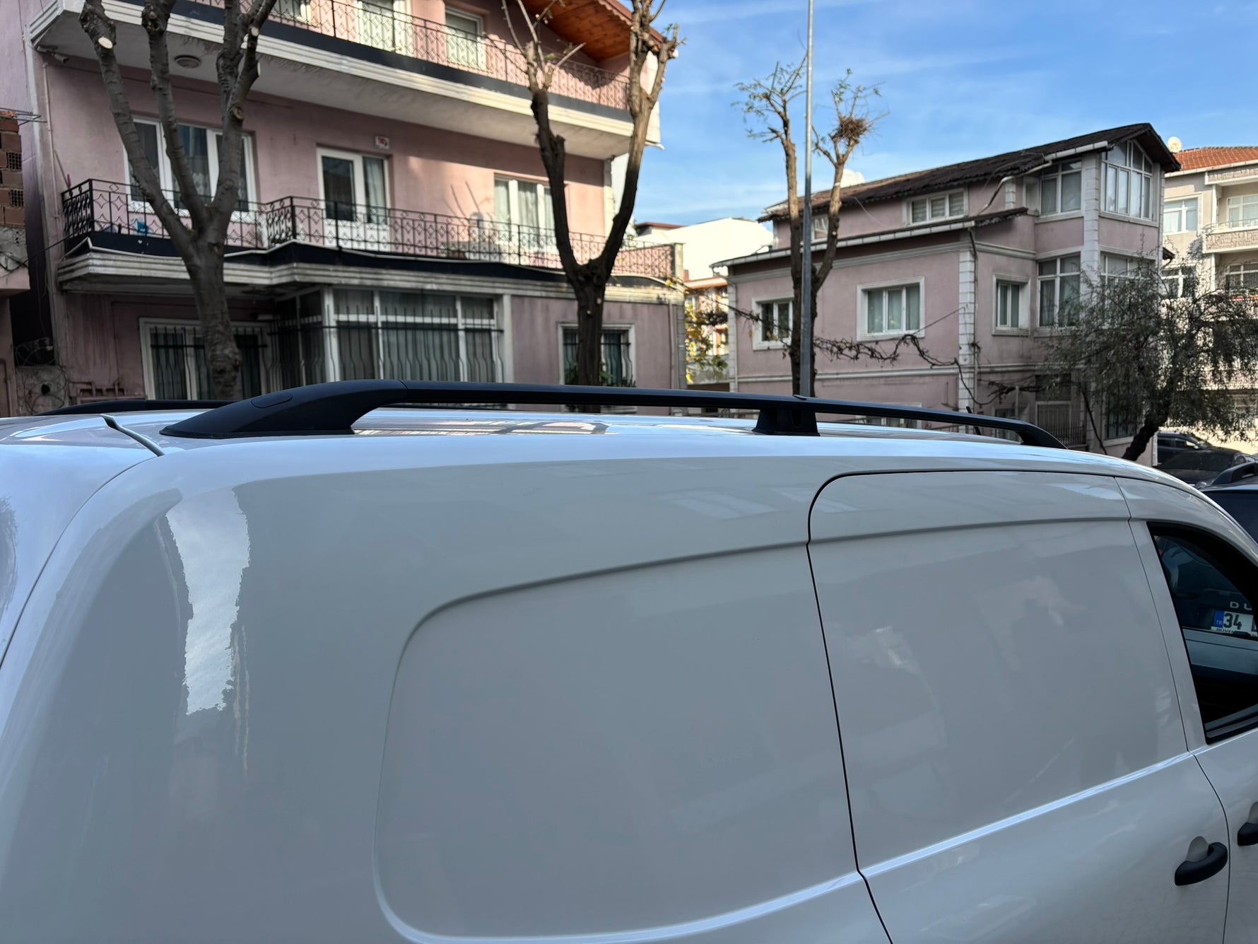 Renault Kangoo Van L2 (2021-2025) Alüminyum Tavan Rayları Plus Serisi - Siyah