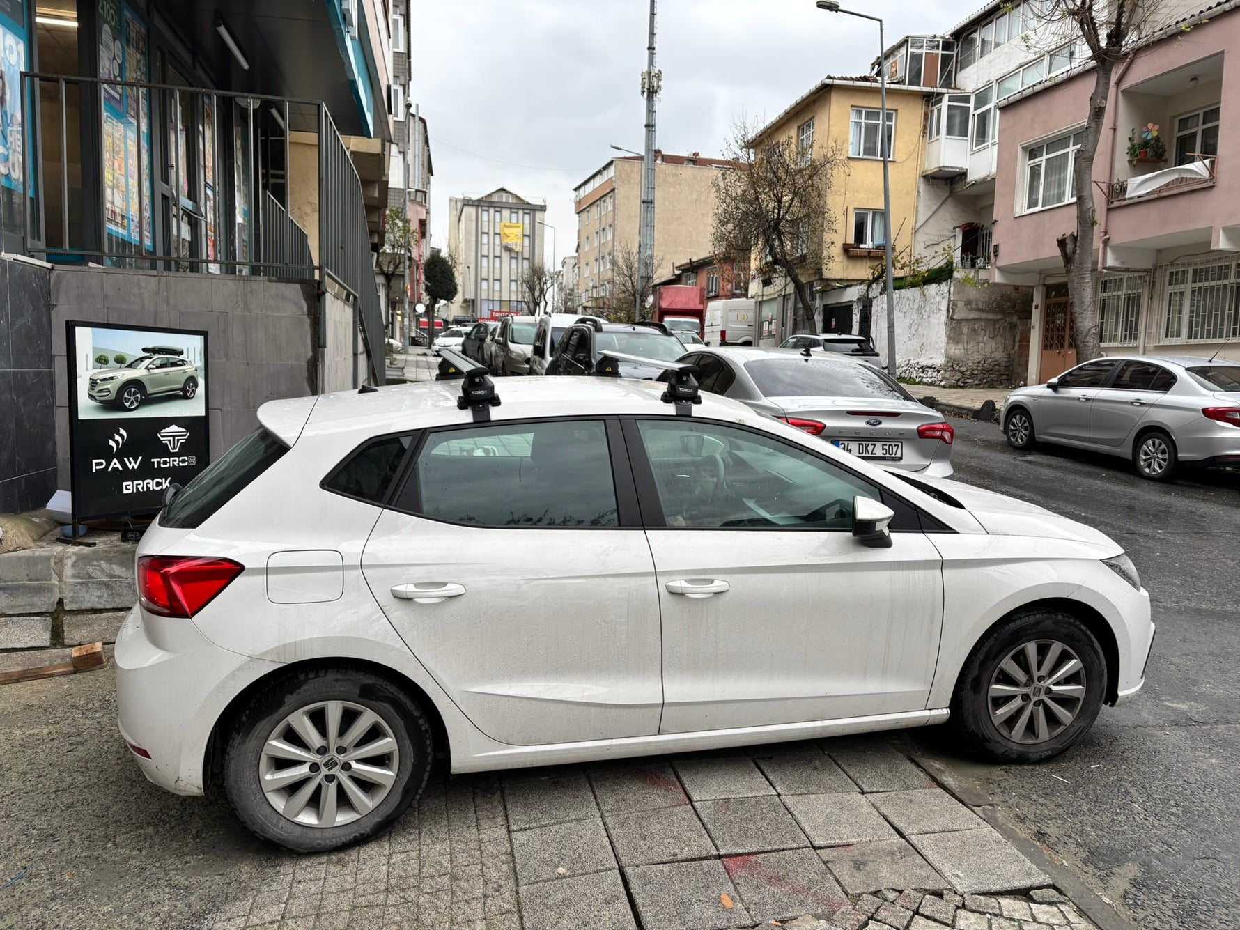 Seat Ibiza (2017-Sonrası) Portbagaj Taşıyıcı Ara Atkı Takımı - Toros Pro 4 - Siyah