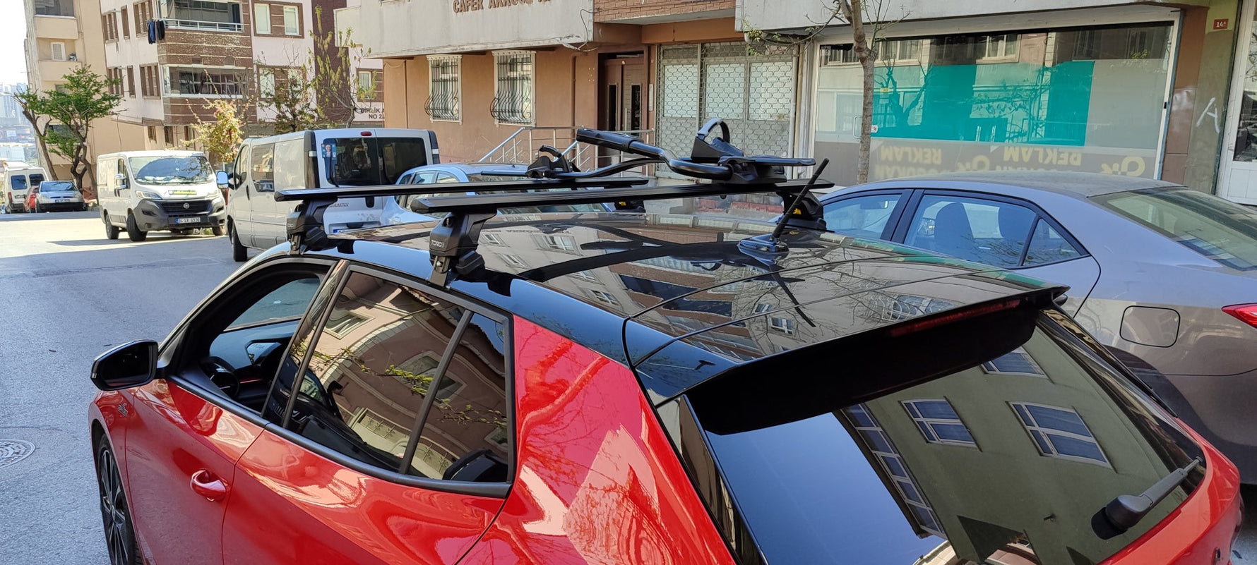 Skoda Fabia 2021-2025 Oluksuz Üst Tavan Portbagaj Taşıyıcı Ara Atkısı Toros Serisi Pro 4 Gri