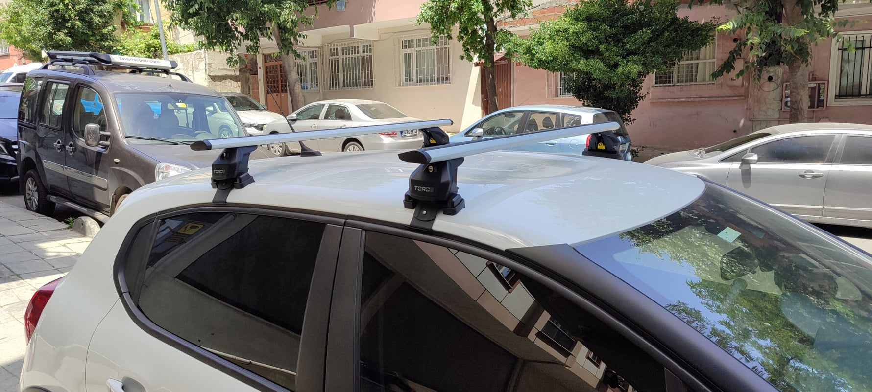 Bmw X6 G06 2019-2024 Oluksuz Üst Tavan Portbagaj Taşıyıcı Ara Atkısı Toros Serisi Pro 4 Gri