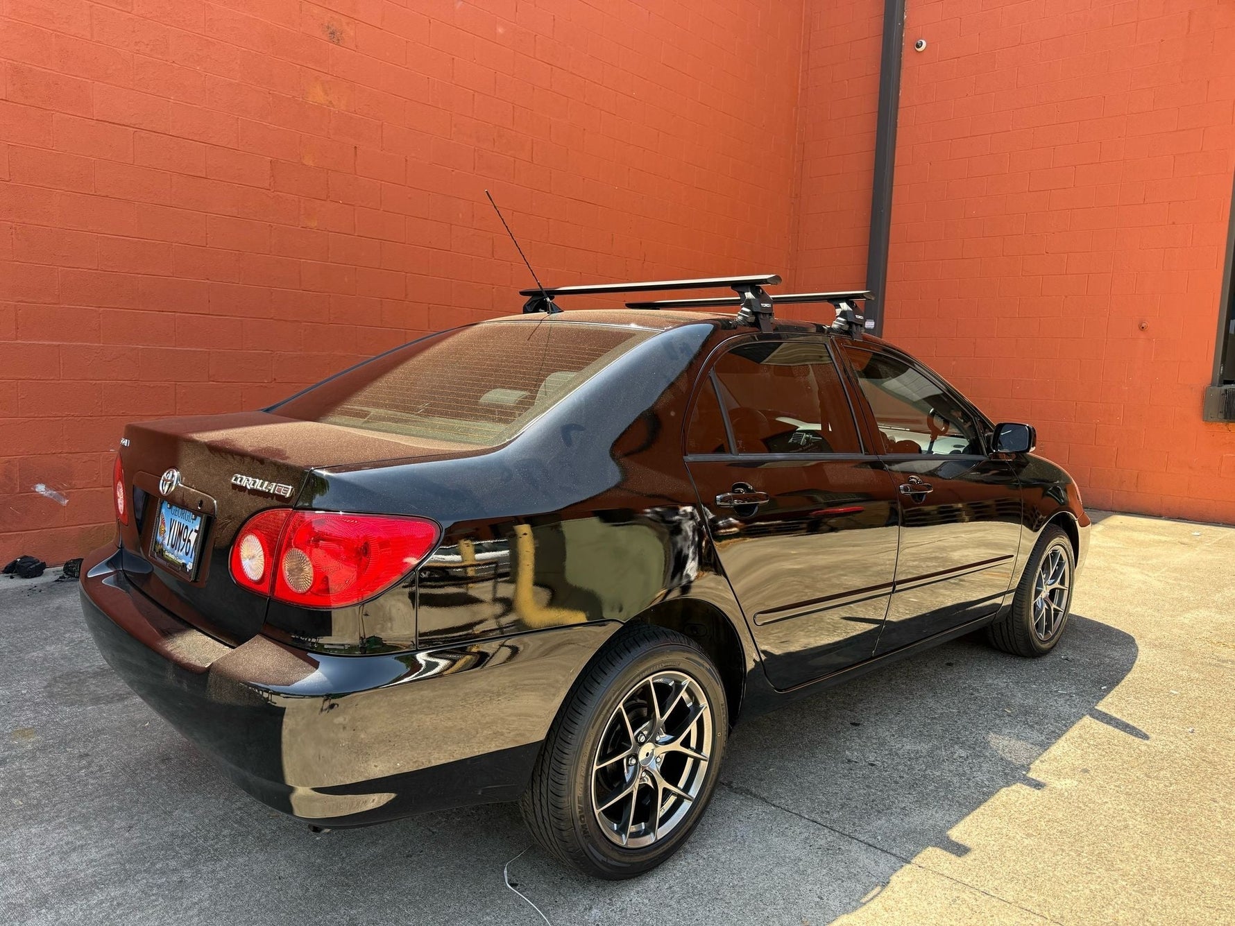 Toyota Corolla 2007-2013 Oluksuz Üst Tavan Portbagaj Taşıyıcı Ara Atkısı Toros Serisi Pro 4 Gri