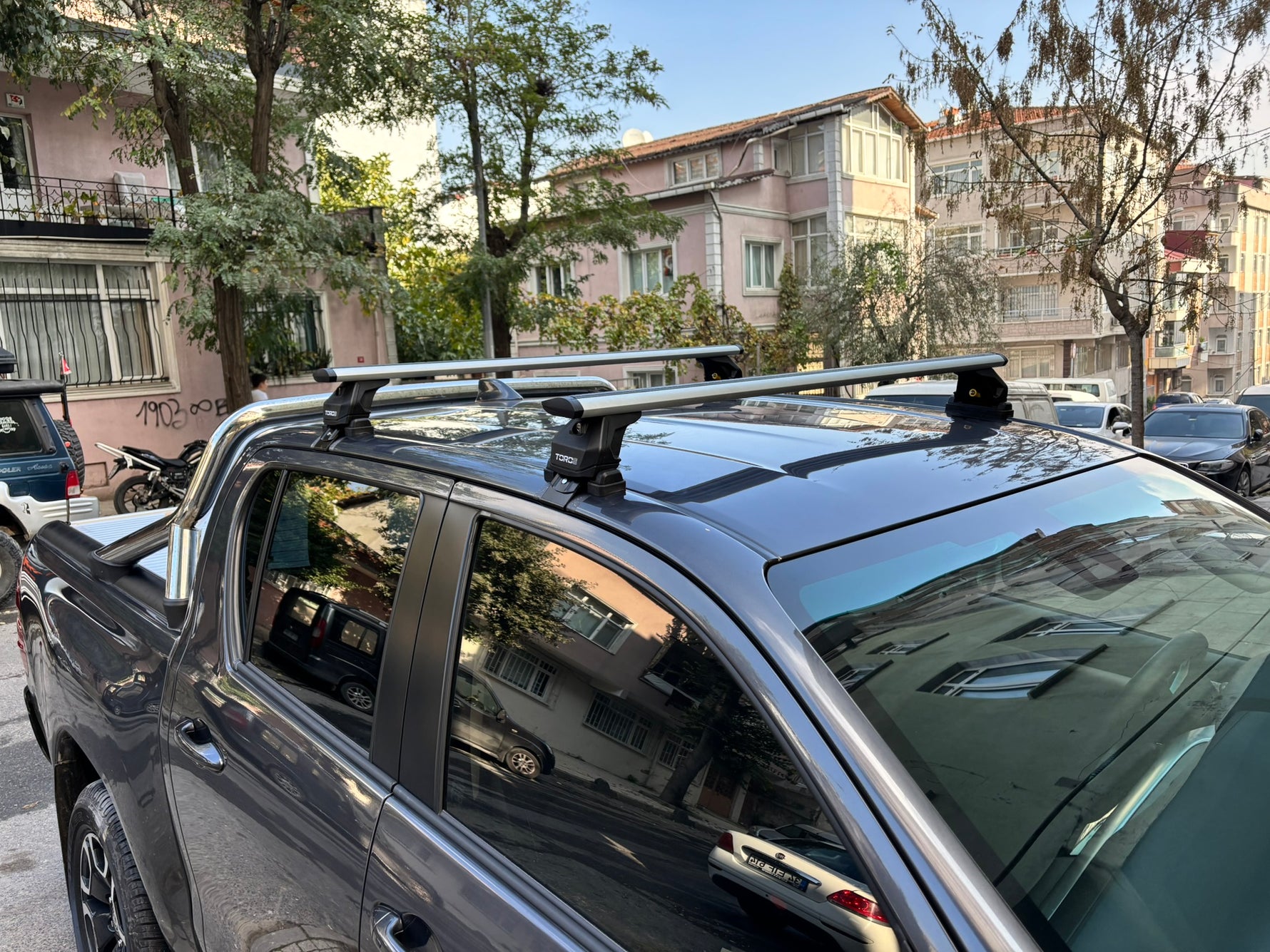 Toyota Hilux Mk9 (2021-2025) Portbagaj Taşıyıcı Ara Atkısı, Toros Serisi Pro 4, Gri