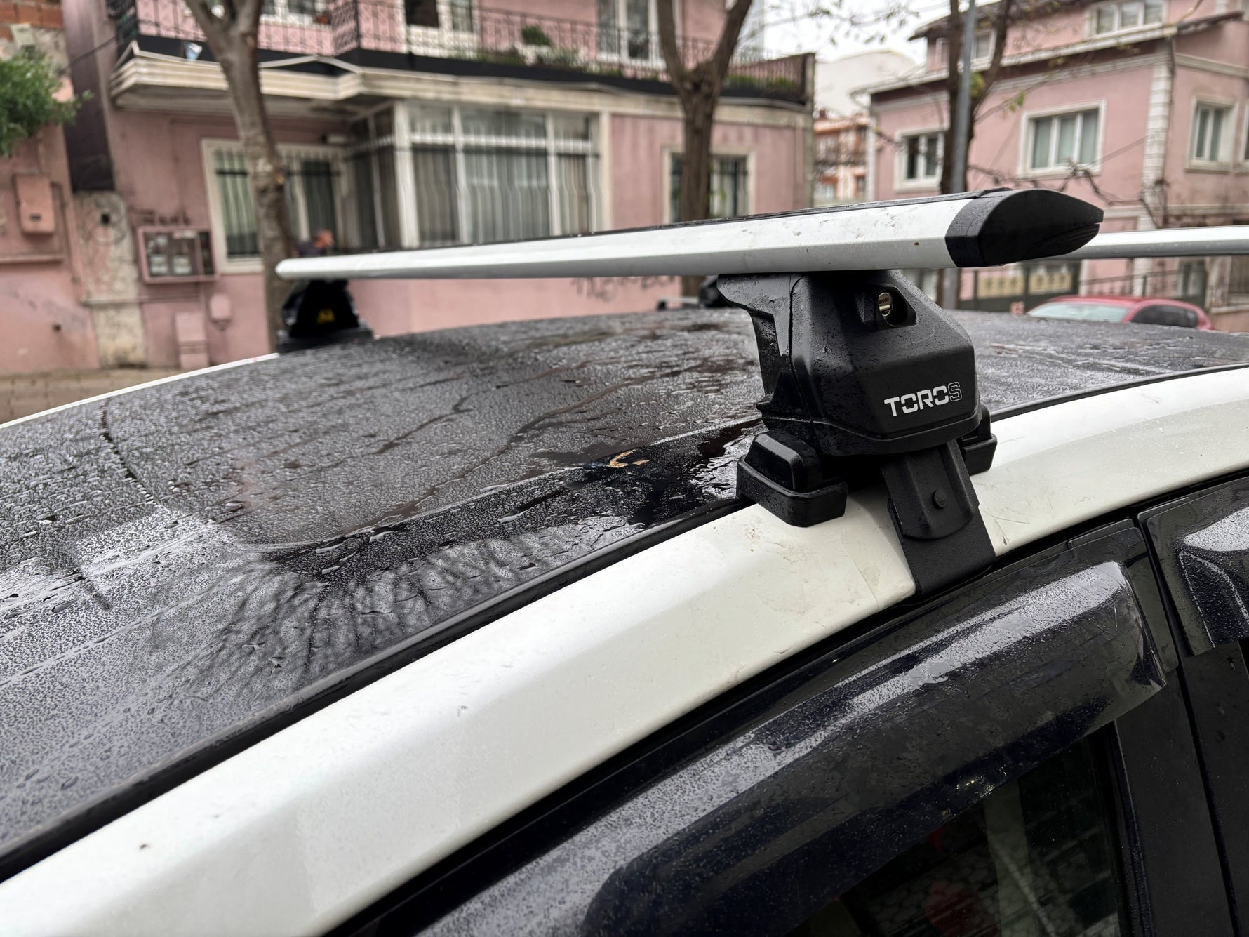 Toyota Prius 2012-2019 Oluksuz Üst Tavan Portbagaj Taşıyıcı Ara Atkısı Toros Serisi Pro 4 Siyah