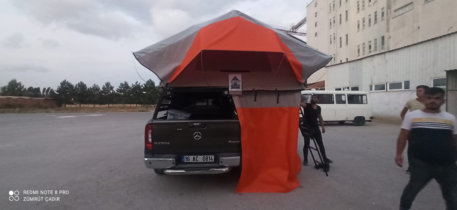 Rooftop Tents:All Season With Rainfly Shoes Bag Ladder 2+1 Pax Large Door High Density Mattress