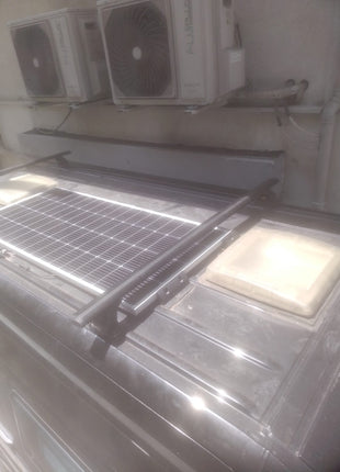 H1 Ladder Roof Rack 2018- On Sprinter Low Roof (144 WB) Roof Rack Gri