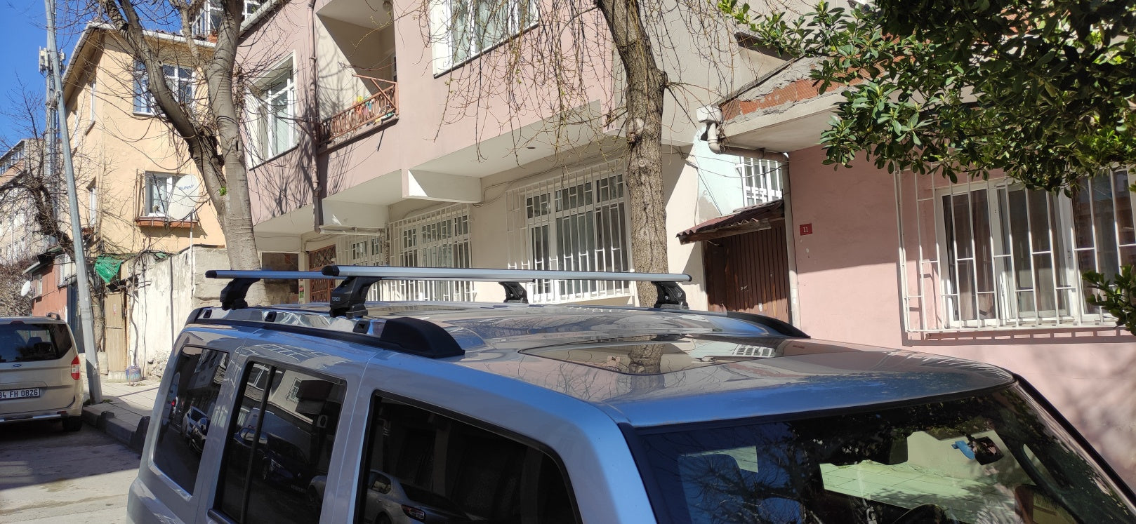 Jeep Commander XK 2006-2010 Tavan Taşıyıcı Ara Barlar – Vidalı Montaj, Toros Fix Pro, Siyah