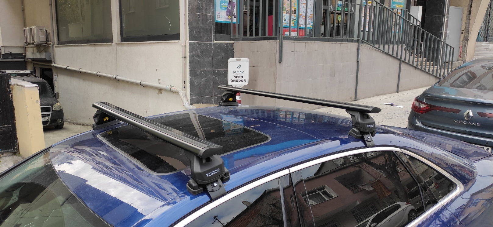 Audi A4 B9 2017-2025 Oluksuz Üst Tavan Portbagaj Taşıyıcı Ara Atkısı Toros Serisi Pro 4 Siyah