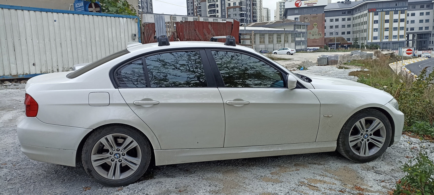 Bmw 3 Serisi Sedan F30 (2011-2018) Ara Atkı Portbagaj Taşıyıcı - Paw Pro 3 - Siyah