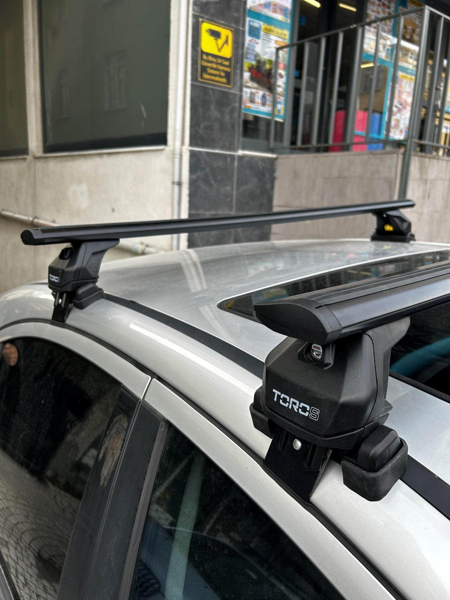 Mercedes C Sedan Series W203 Oluksuz Üst Tavan Portbagaj Taşıyıcı Ara Atkısı Toros Serisi Pro 4 Gri