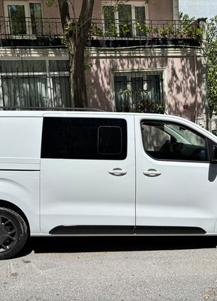 Fiat Scudo 2021-2025 Araç Üstü Alüminyum Tavan Yan Rayları Plus Serisi - Siyah