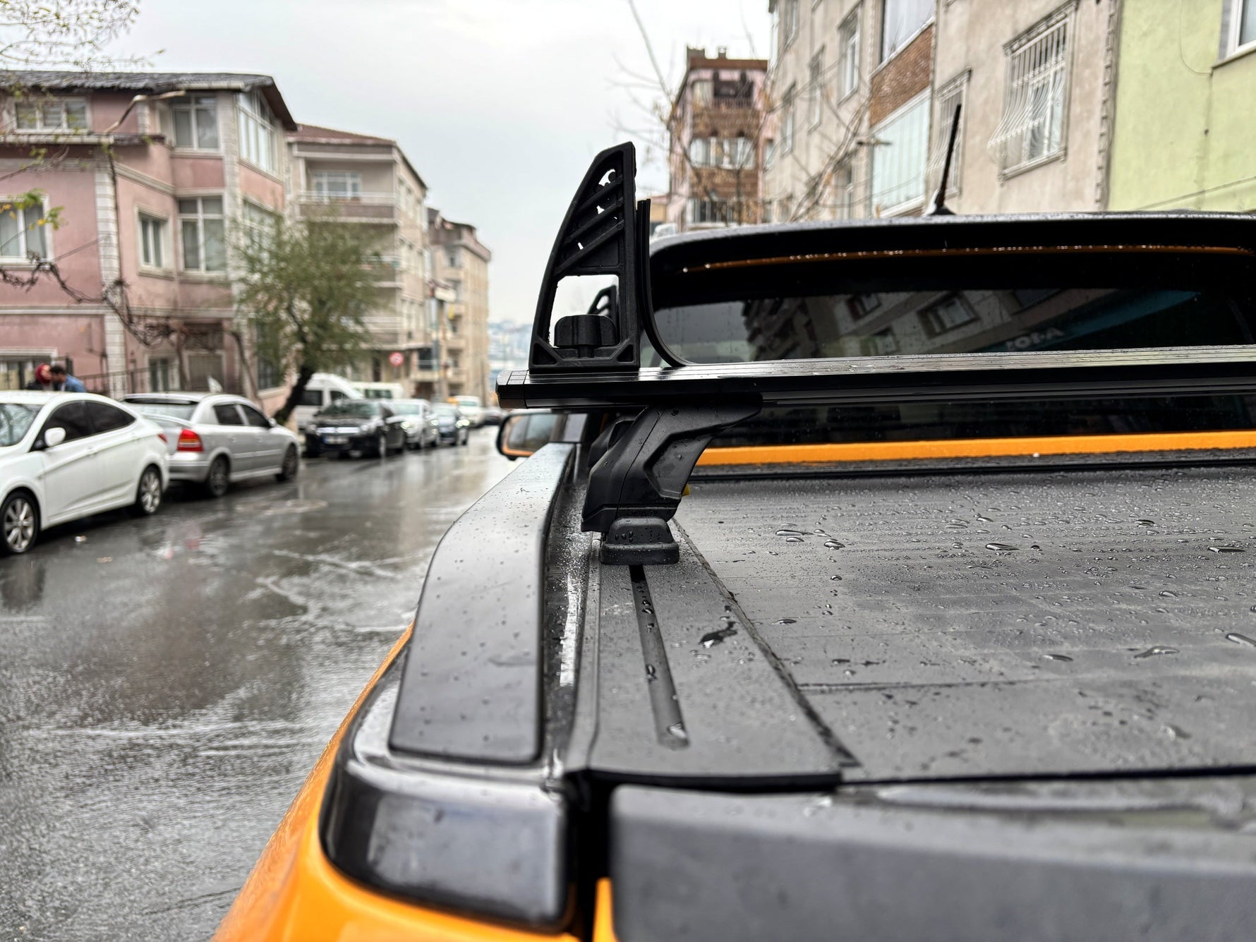 SsangYong Musso EV Kasa Üstü Bed Rack Taşıyıcı Bar – Gri | Kilitli Sistem | Vida Montajlı