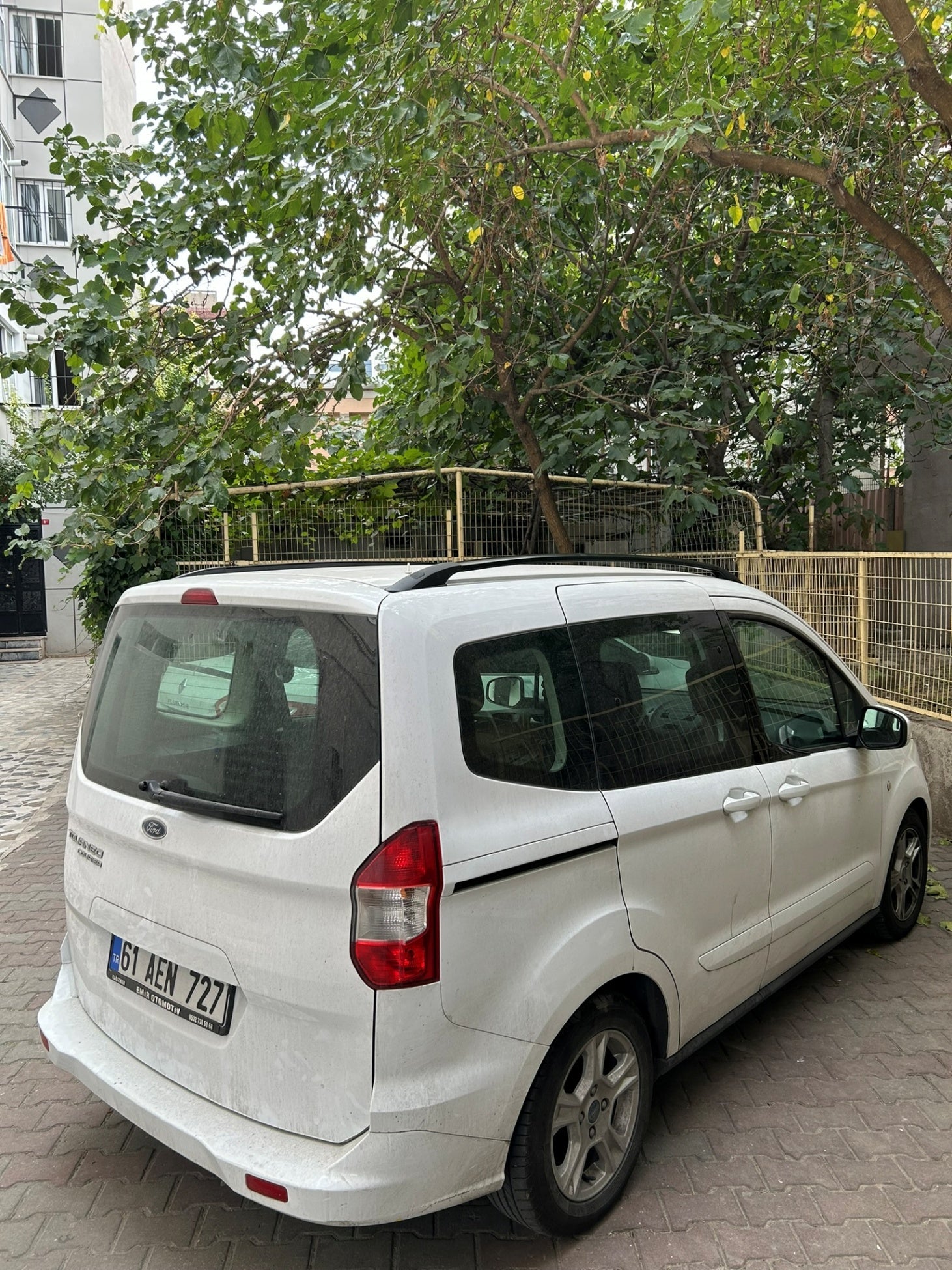 Ford Transit Courier 2013-2022 Araç Üstü Alüminyum Tavan Yan Rayları Plus Serisi - Gri