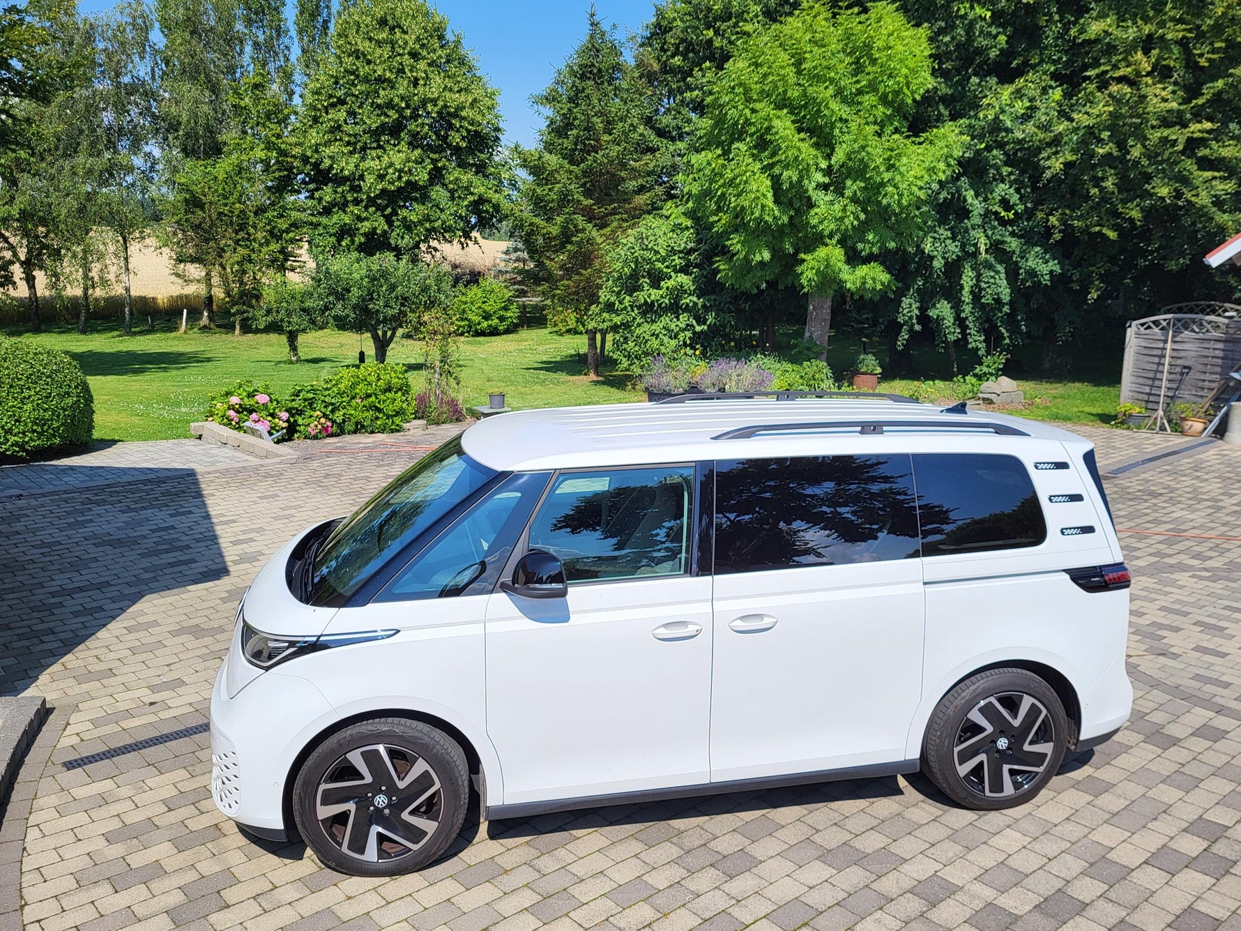 Volkswagen Id. Buzz Uzun Şase Araç Üstü Alüminyum Tavan Yan Rayları Plus Serisi - Gri