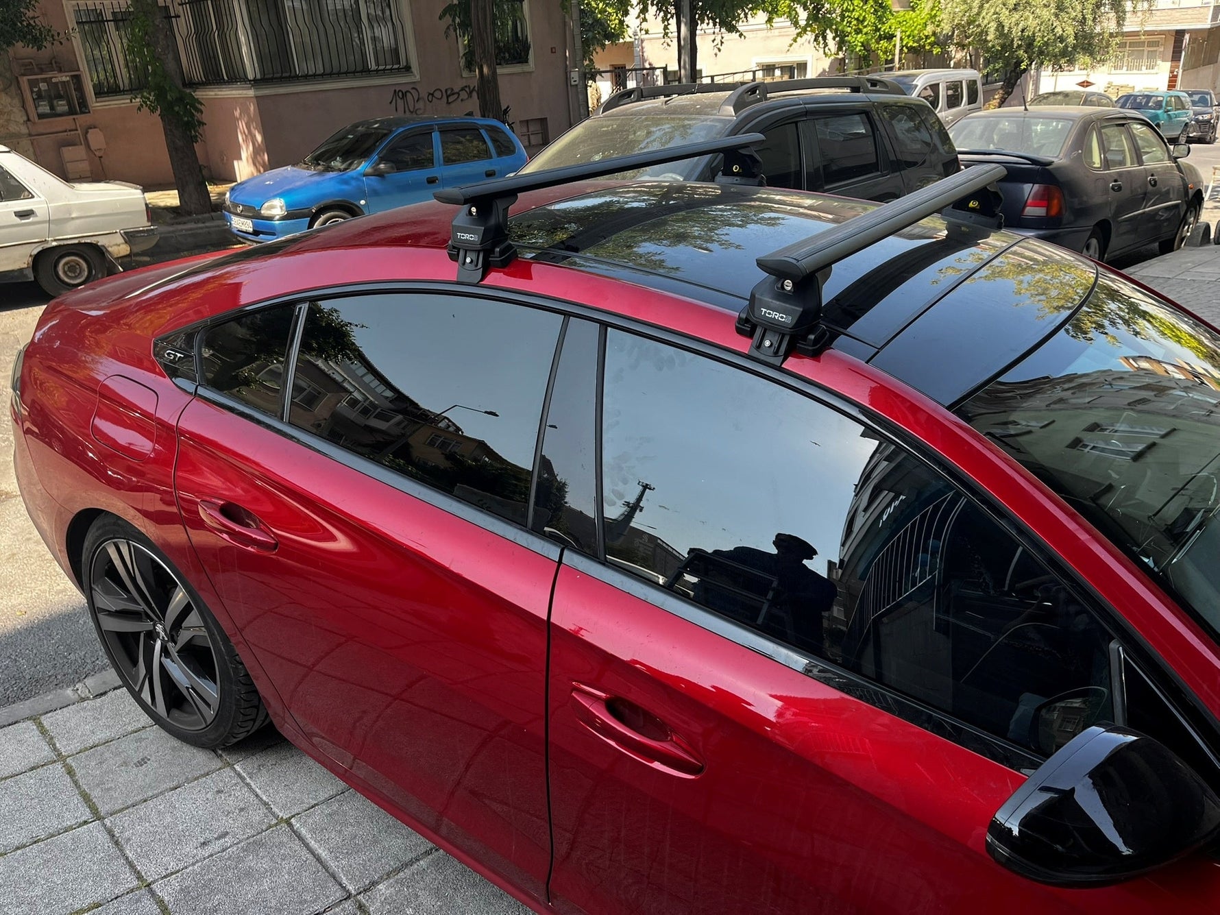 Peugeot 508 2018-2025 Oluksuz Üst Tavan Portbagaj Taşıyıcı Ara Atkısı Toros Serisi Pro 4 Siyah