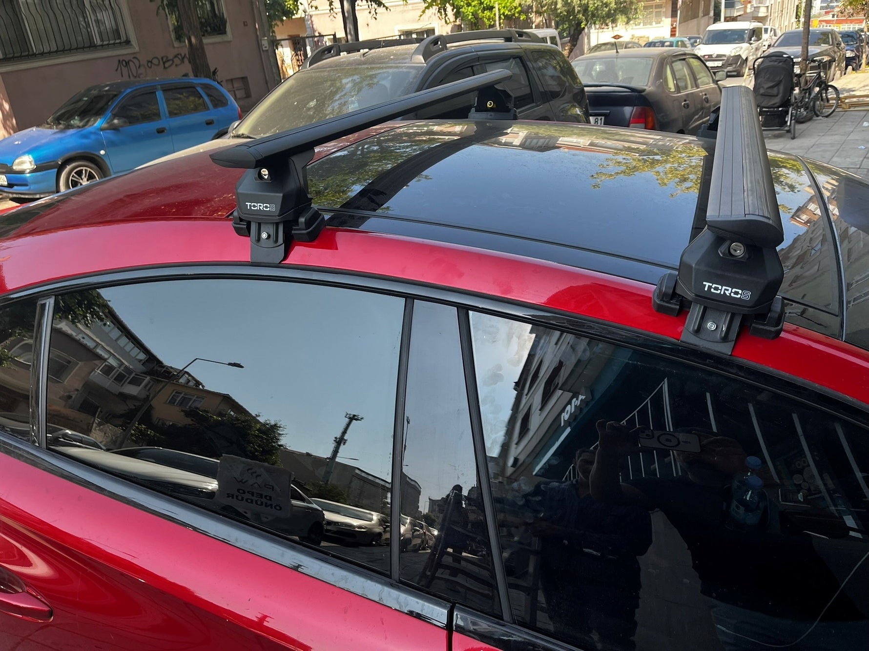 Peugeot 508 2018-2025 Oluksuz Üst Tavan Portbagaj Taşıyıcı Ara Atkısı Toros Serisi Pro 4 Siyah