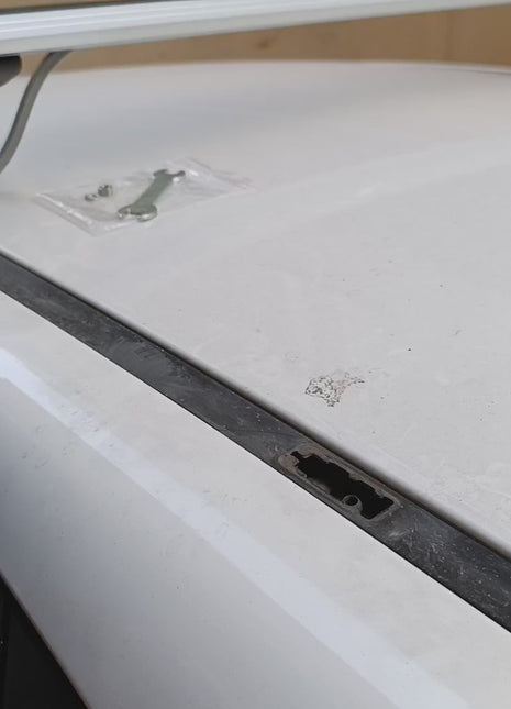 Hyundai İ30 (2017-2025) Araç Üstü Taşıyıcı Ara Bar, Ara Atkı Aparatı Fix Pro Gri