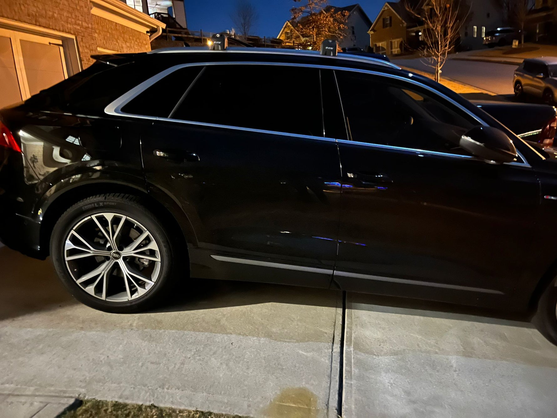 Audi Q8 2019-2025 Portbagaj Taşıyıcı Ara Atkisi - Ara Çubuk Paw Pro 2 Siyah