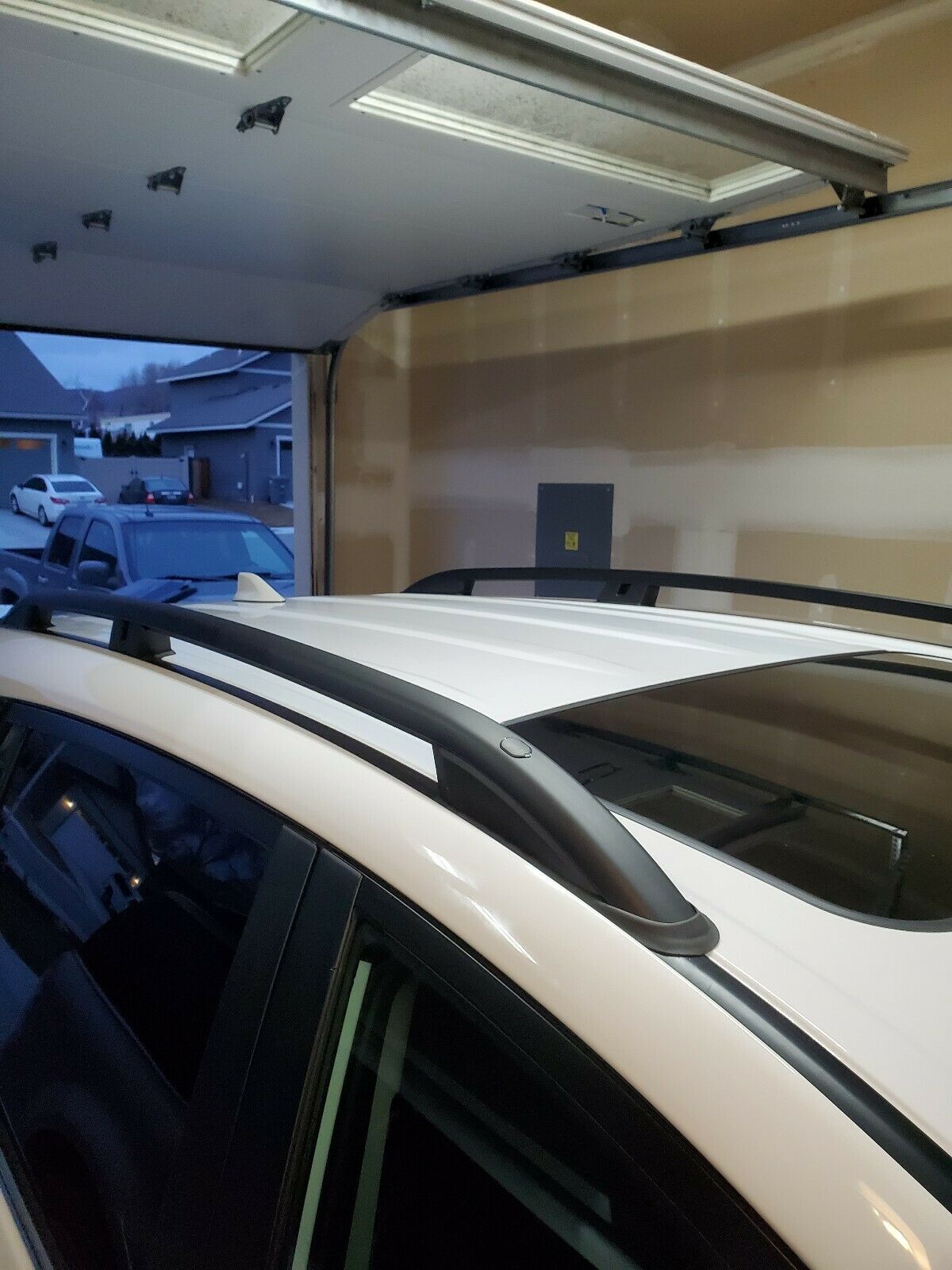 Toyota Rav 4 2013-2019 Araç Üstü Alüminyum Tavan Yan Rayları Plus Serisi - Gri