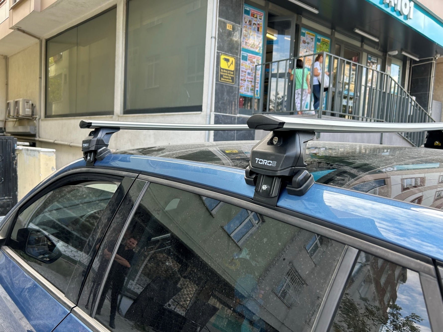 Skoda Scala 2019-2025 Oluksuz Üst Tavan Portbagaj Taşıyıcı Ara Atkısı Toros Serisi Pro 4 Siyah