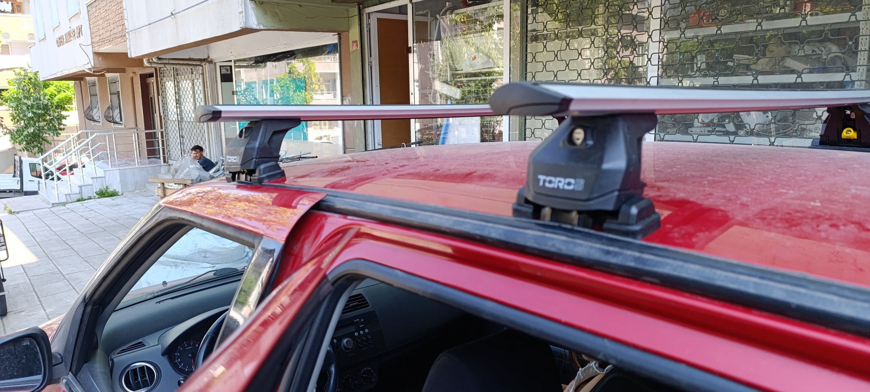 Suzuki Swift 2010-2017 Tavan Taşıyıcı Ara Barlar – Vidalı Montaj, Toros Fix Pro, Alu Siyah