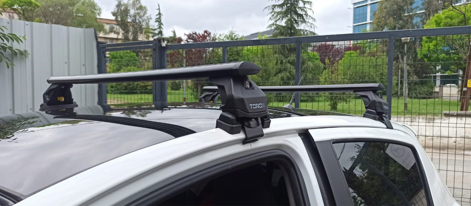 Bmw X6 F16 2014-2019 Oluksuz Üst Tavan Portbagaj Taşıyıcı Ara Atkısı Toros Serisi Pro 4 Siyah